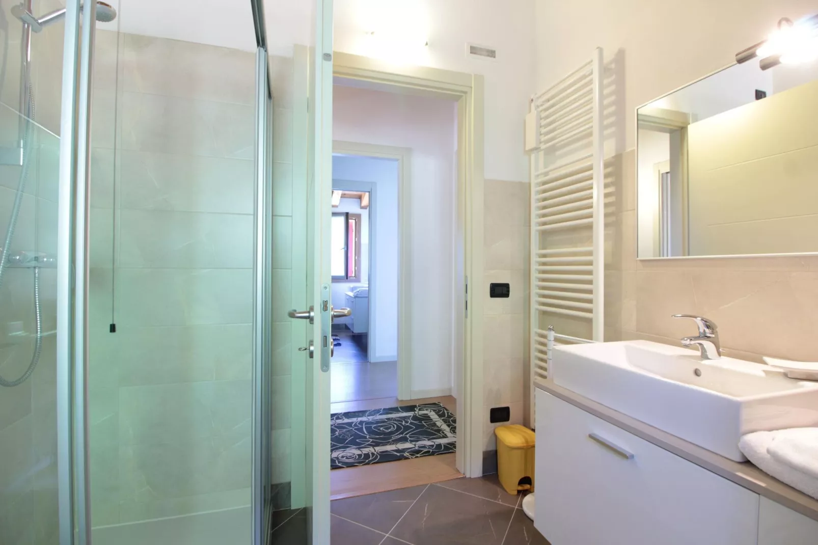 Riva dei Tor-Bathroom