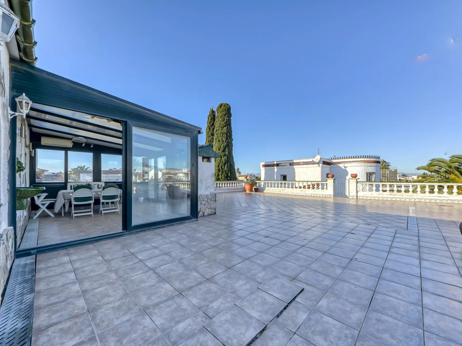 Residencia Marítima-Outside