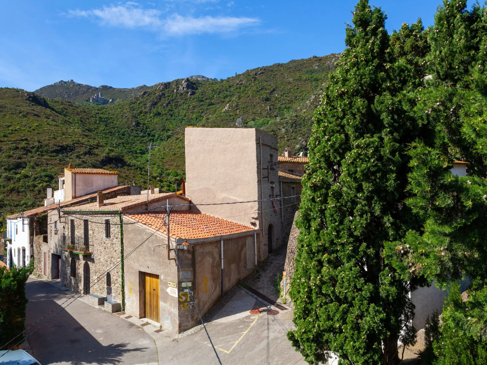 La Rectoria-Outside