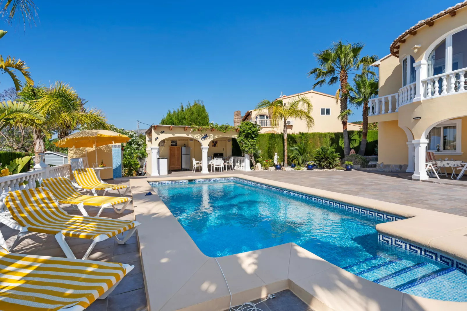 Casa Marcel-Pool