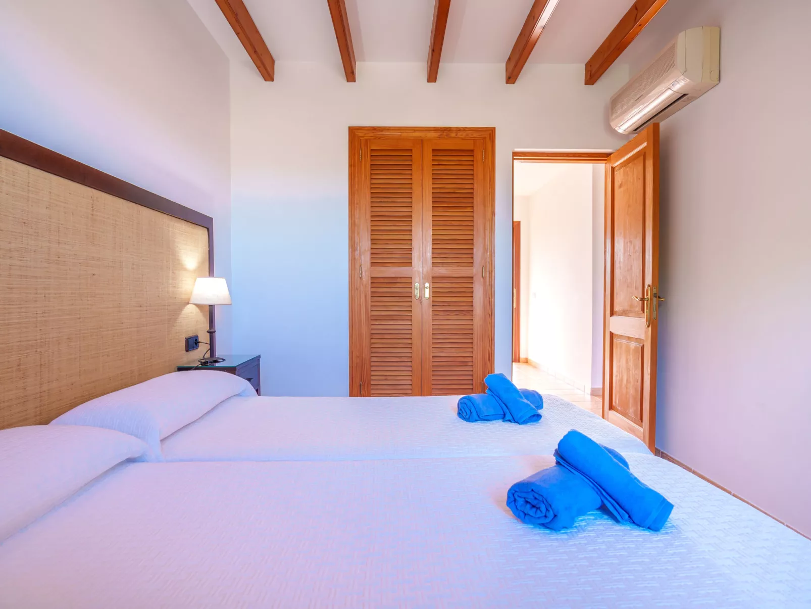 Finca Can Corritx-Inside