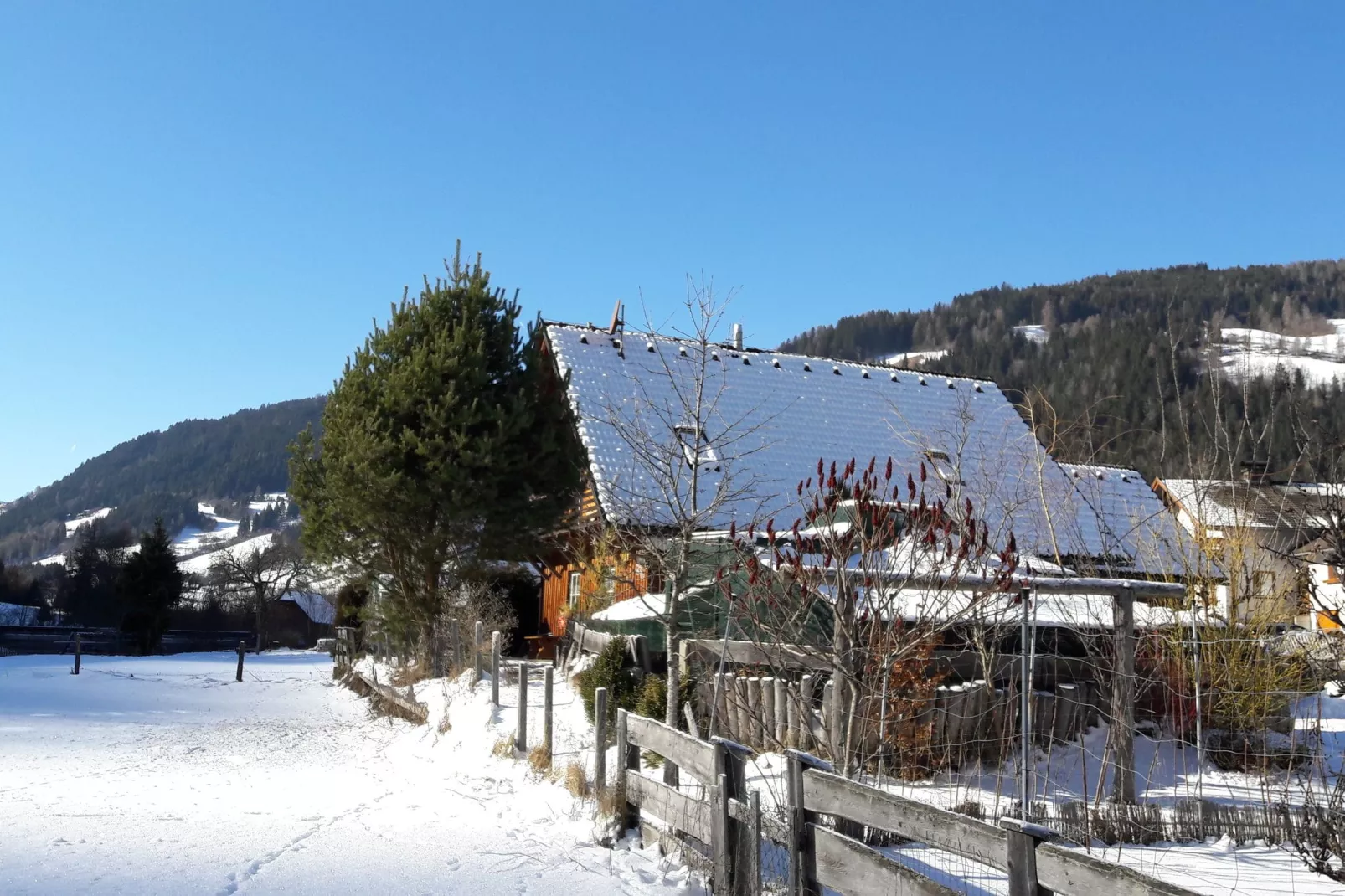 Chalet Eder-Exterior winter