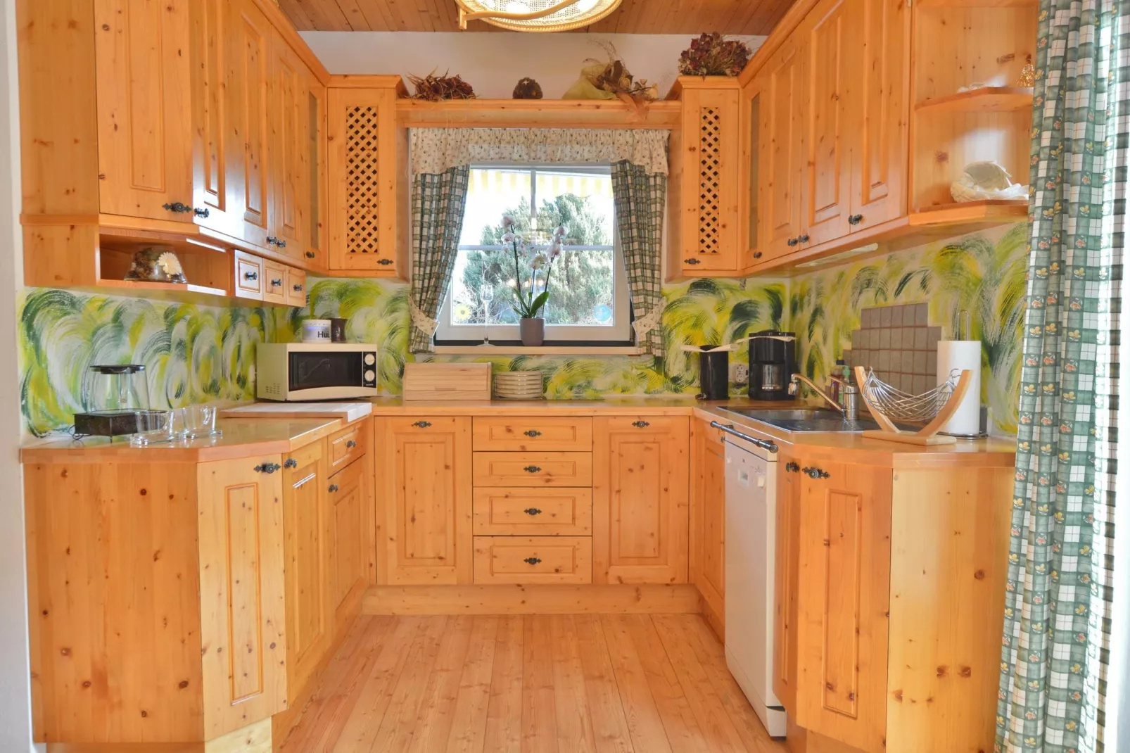 Chalet Eder-Kitchen