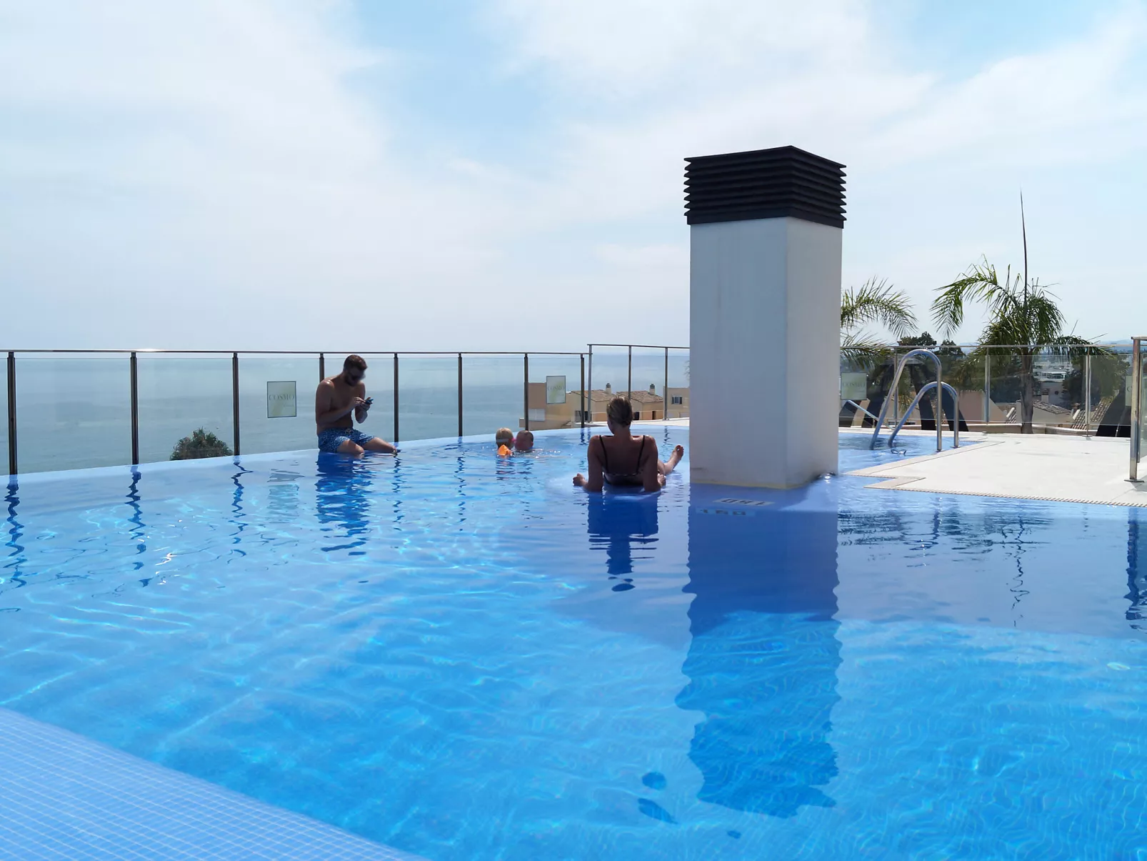 Cosmo Beach-Outside