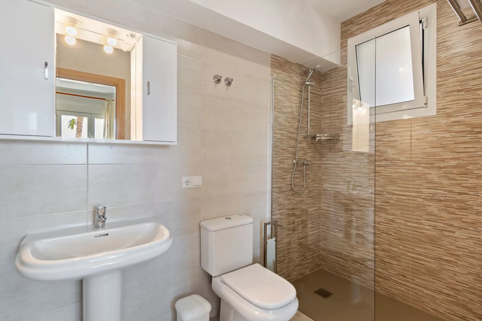 Casa Marcel-Bathroom
