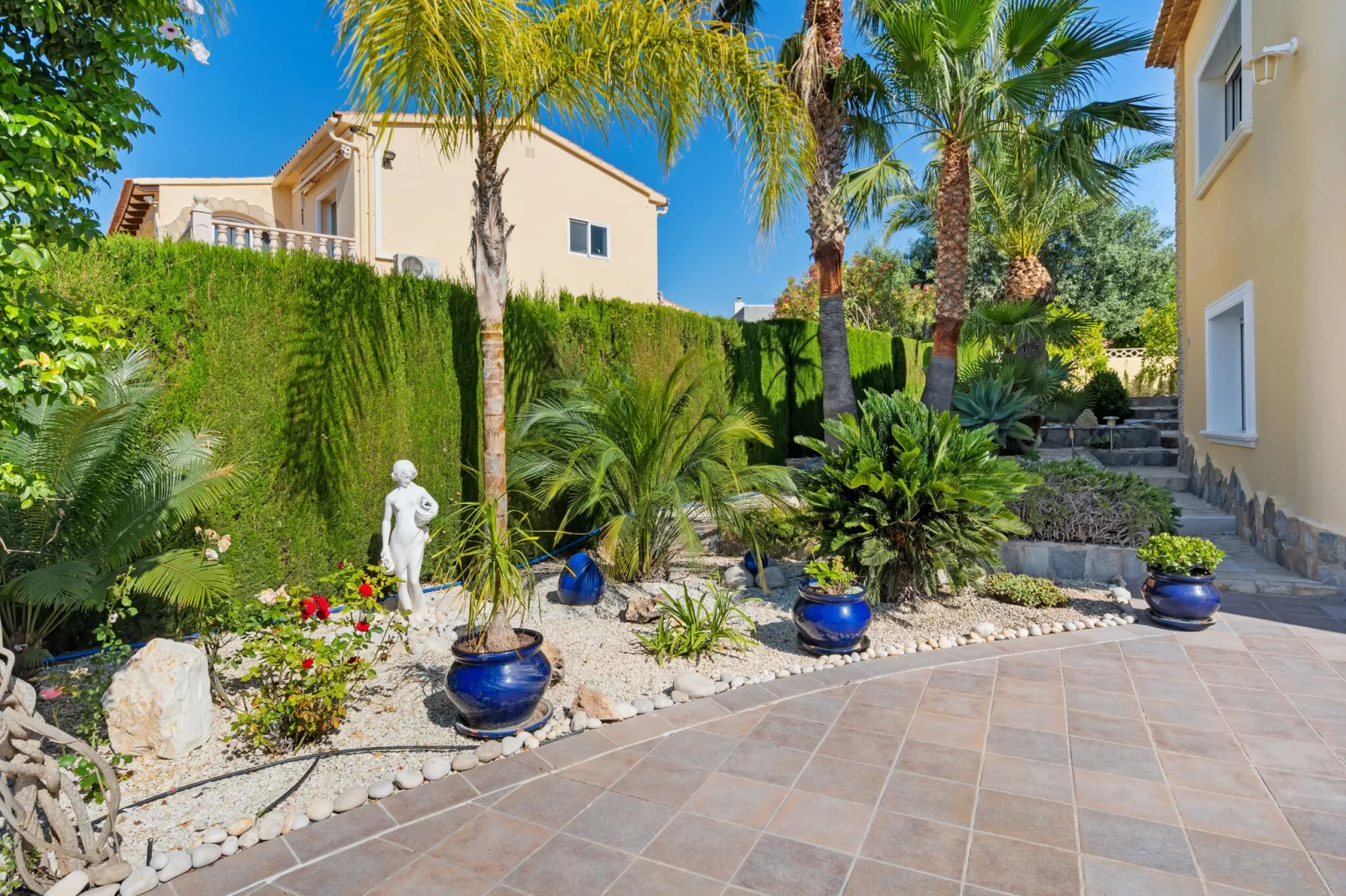 Casa Marcel-Exterior summer