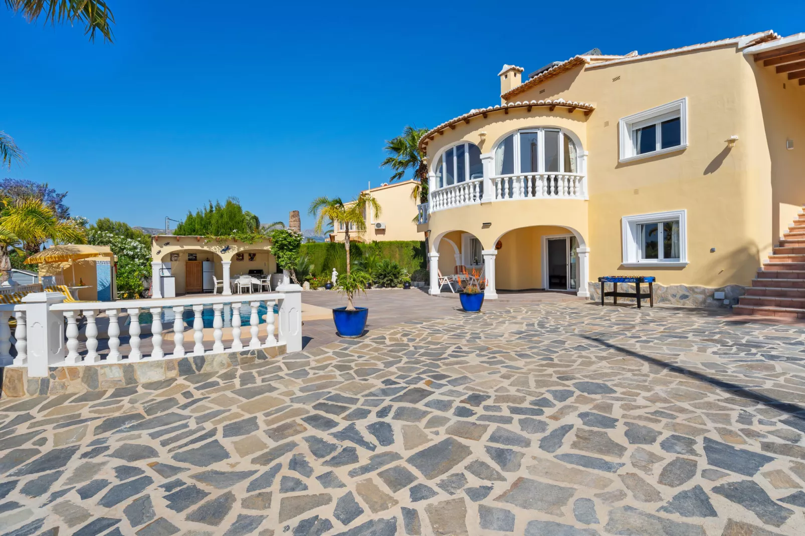 Casa Marcel-Exterior summer