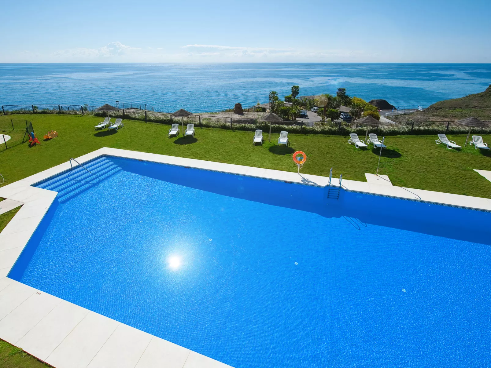  Sea Amazing-Outside