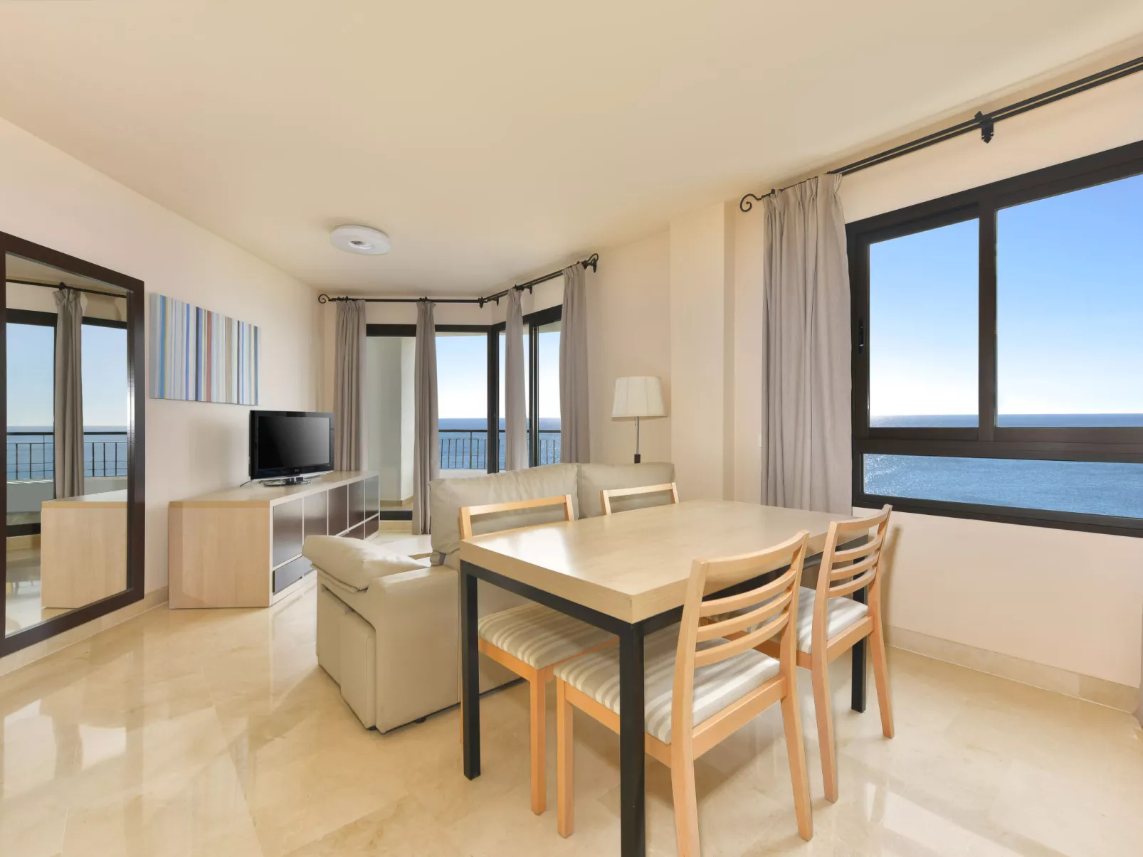 Sea Front-Inside