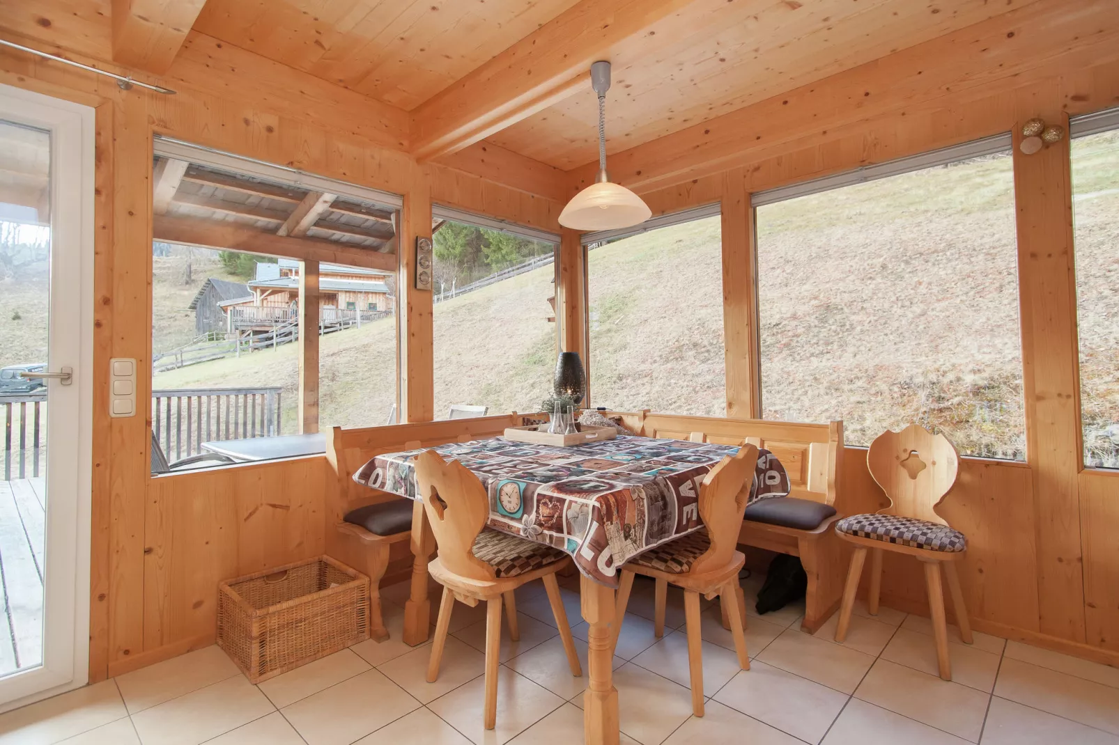 Chalet Sonn-Alm-Dining room