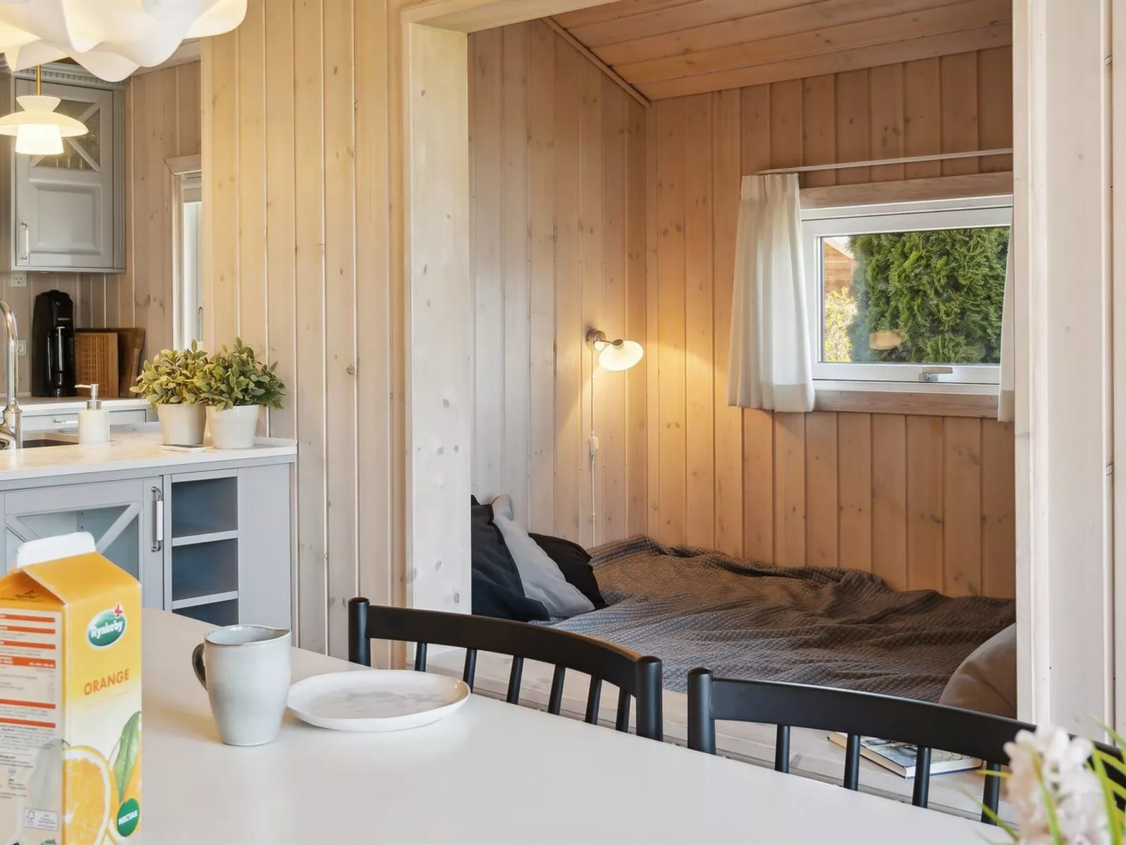 "Florentin" - 1km from the sea-Inside