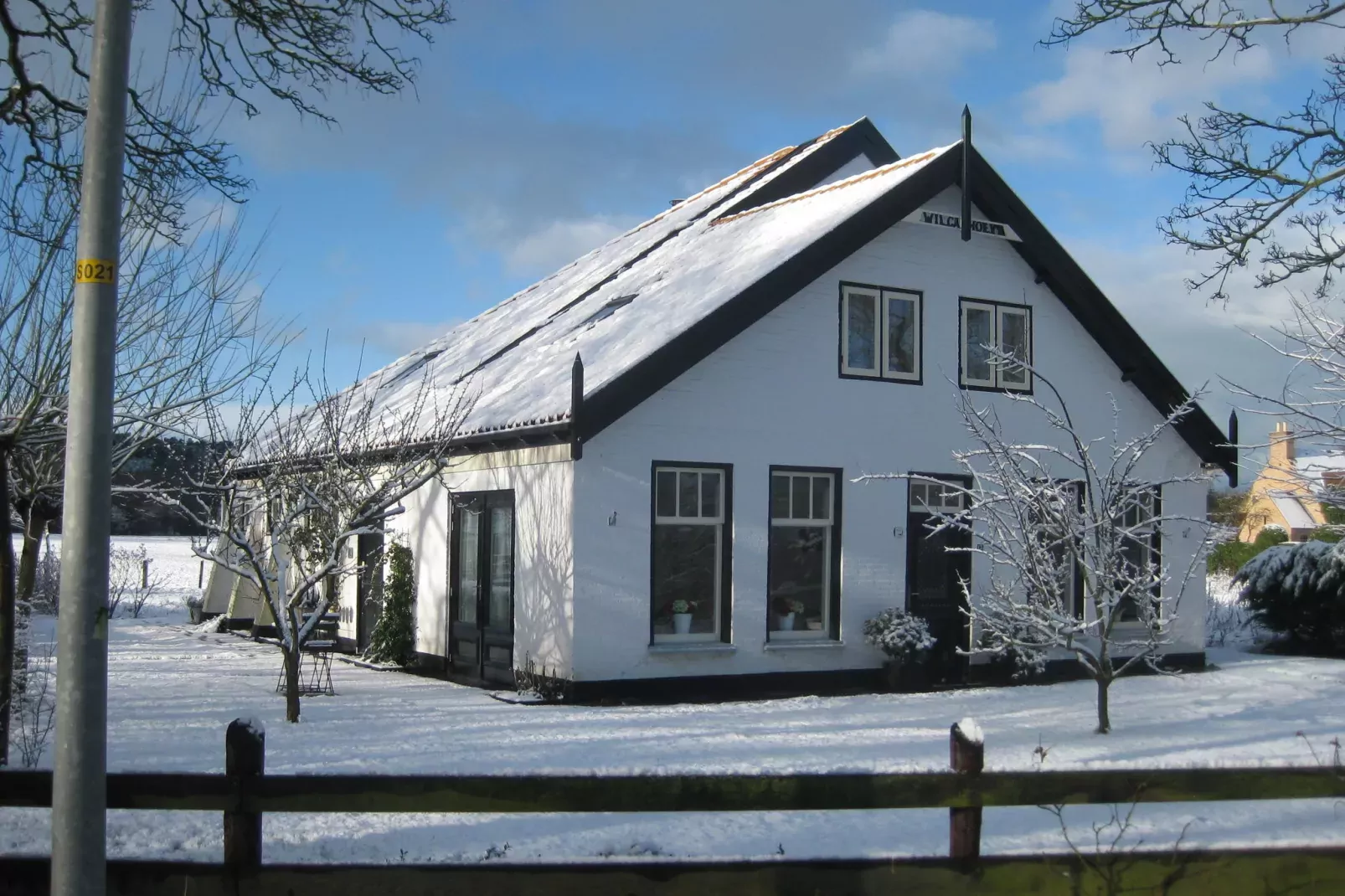 Wilca Hoeve-Exterior winter