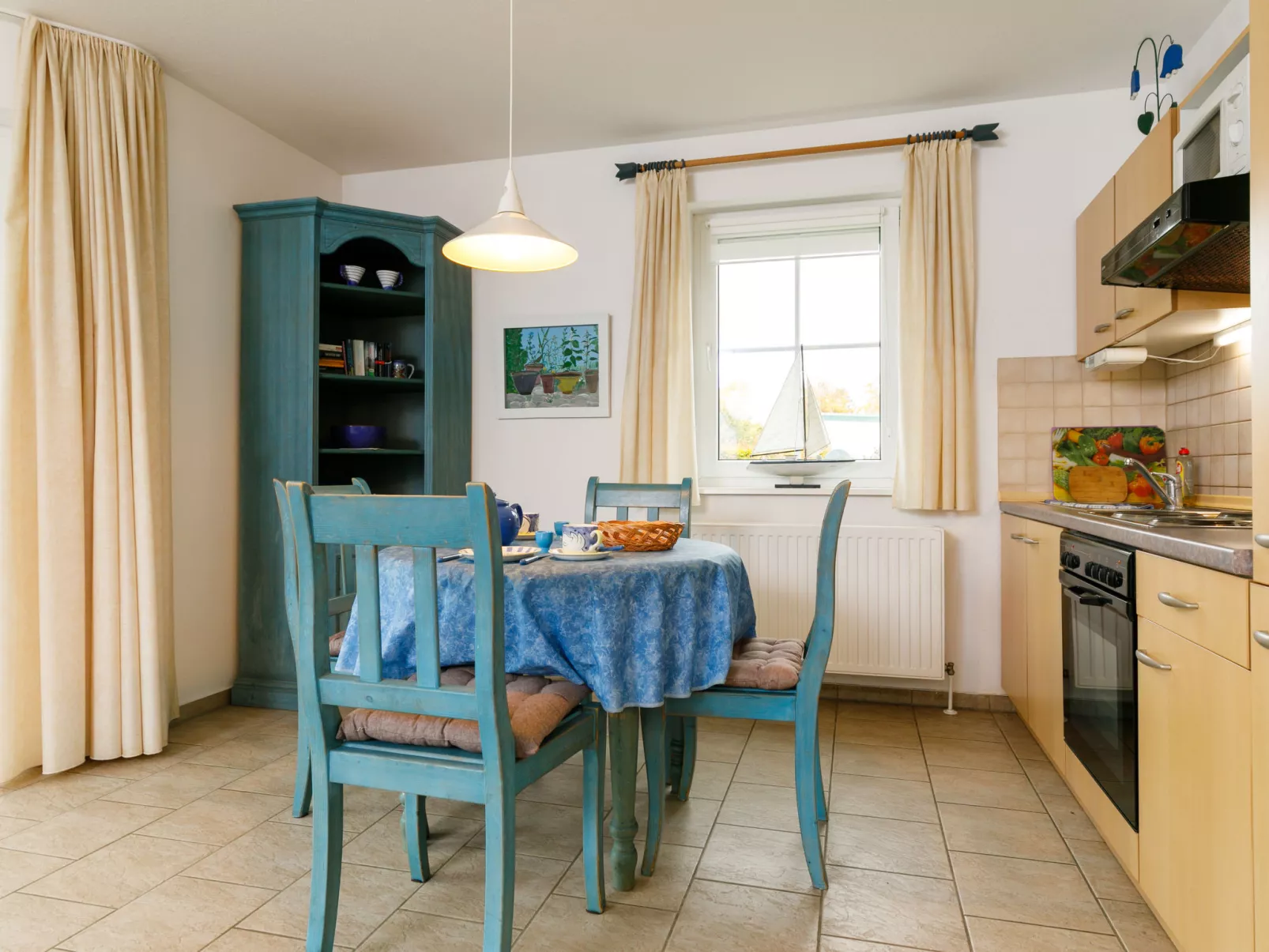 Eickhus Blaue Wohnung-Inside