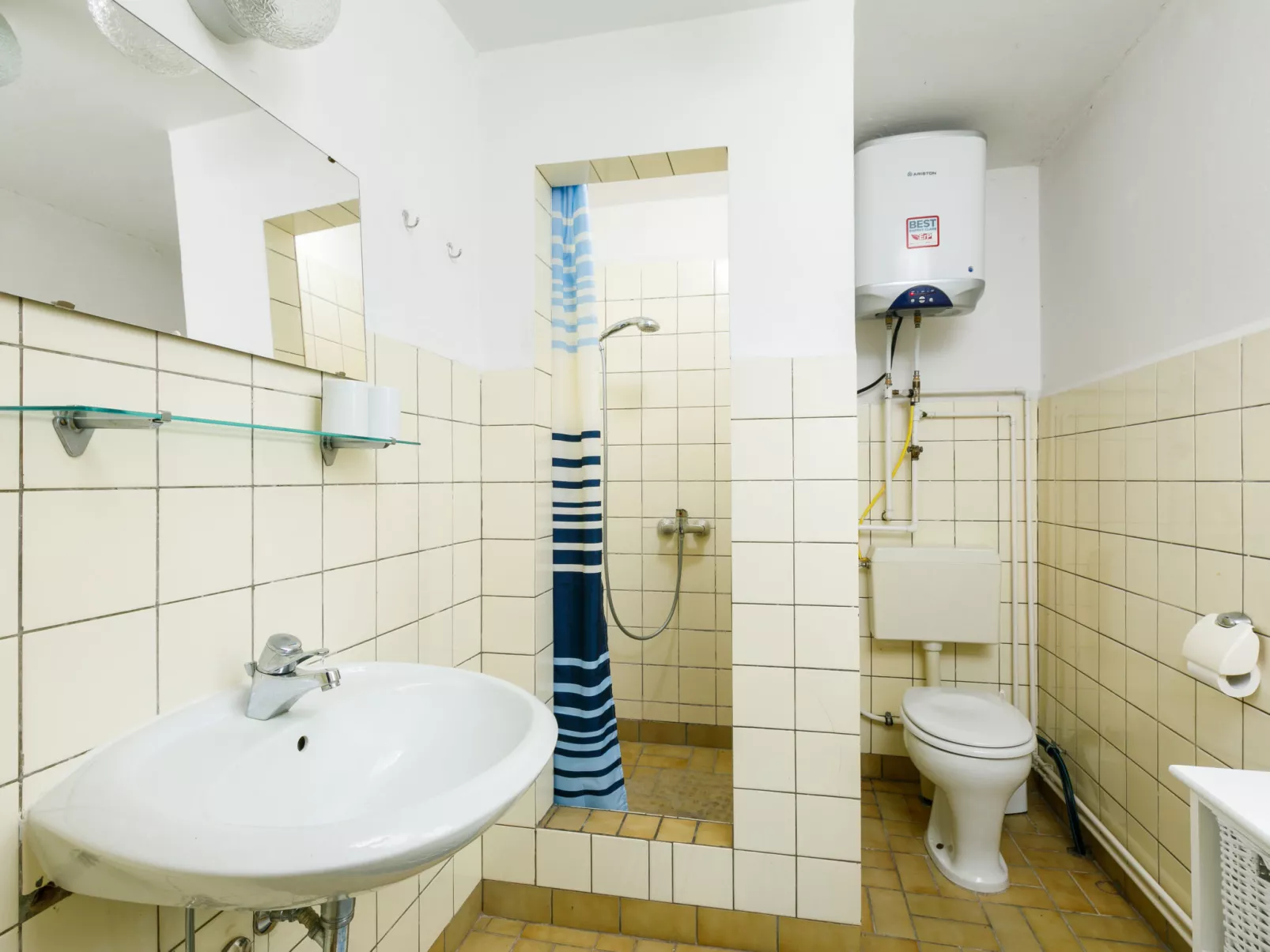 Bungalow Nr.4-Inside