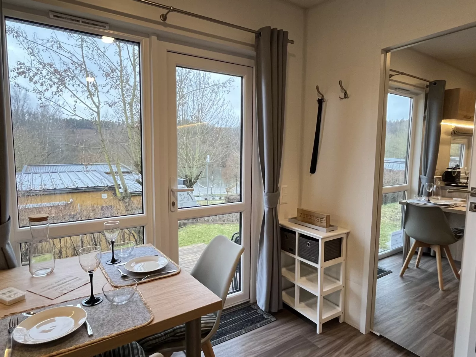 Tiny Haus mit schönem Seeblick-Inside