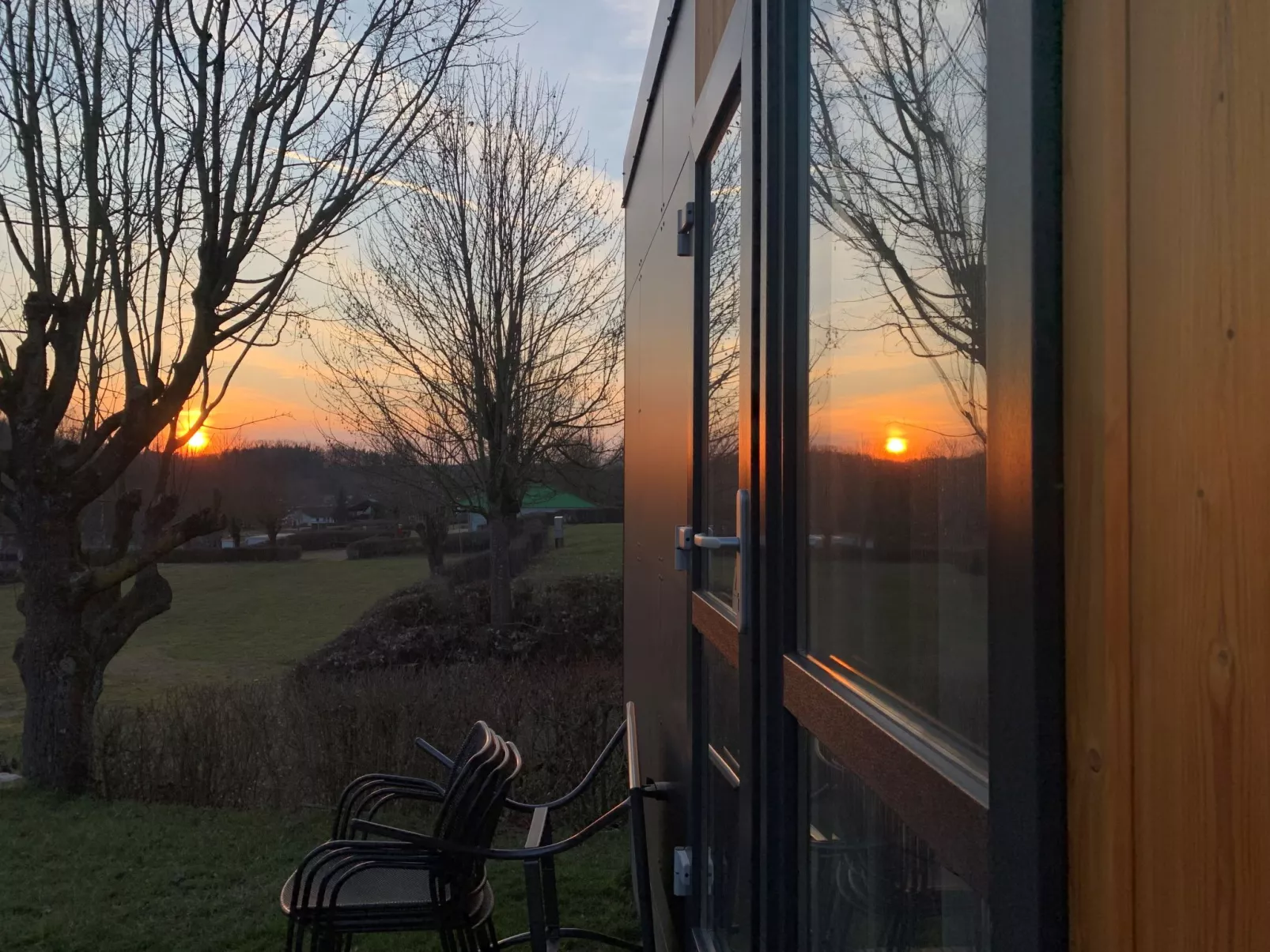 Tiny Haus mit schönem Seeblick-Inside