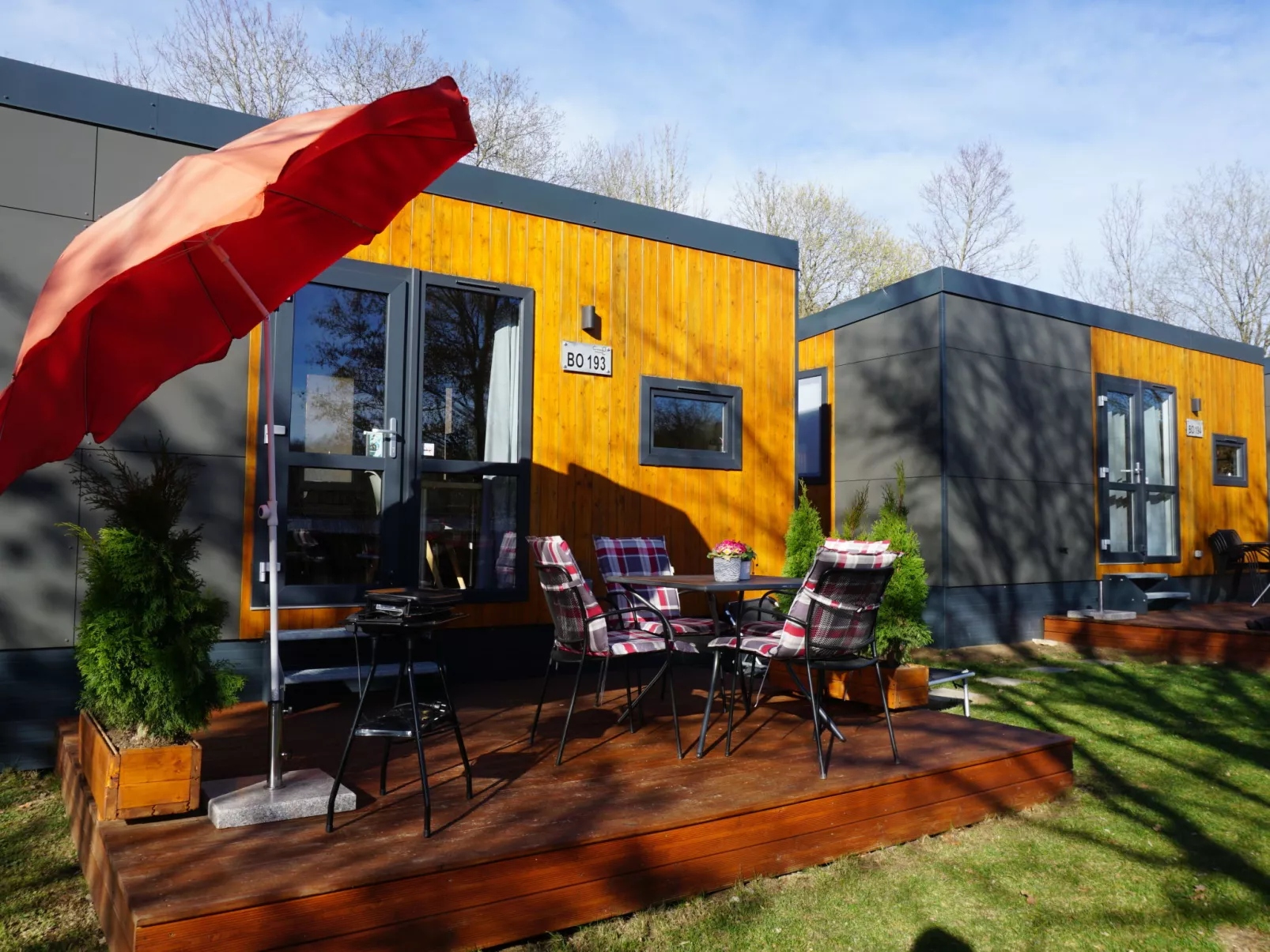 Tiny Haus Toni-Outside