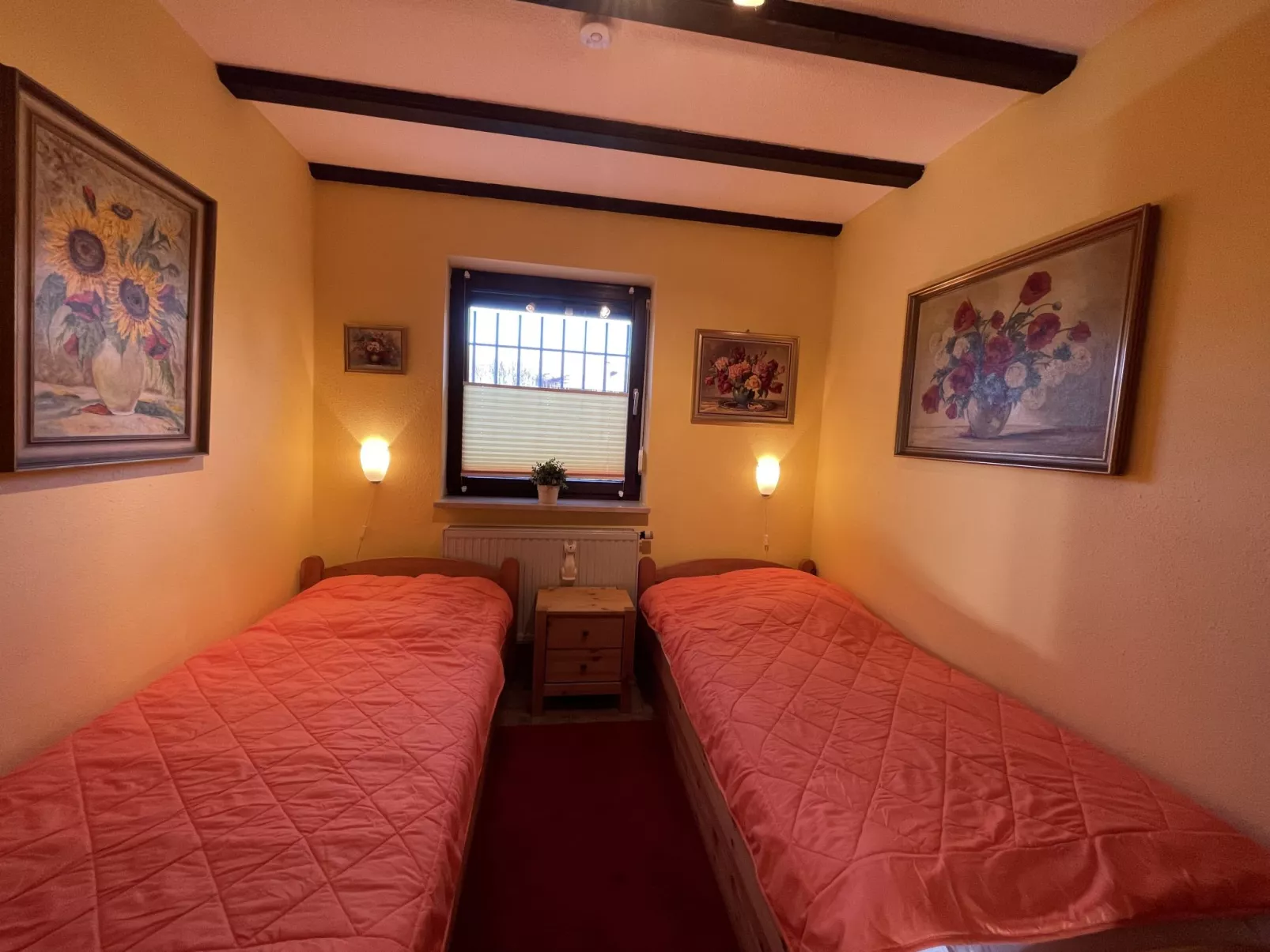 Am Hohen Bogen-Inside