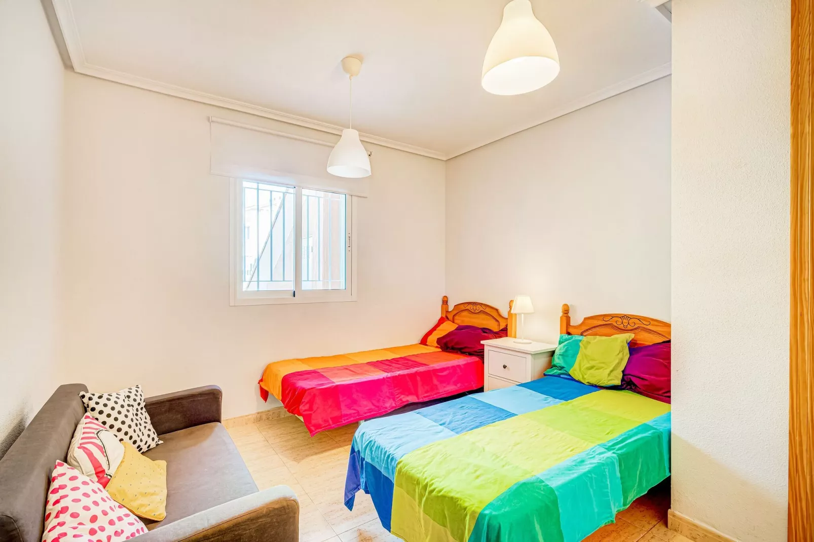 Lovely Bungalow with Swimming pool-Bedroom