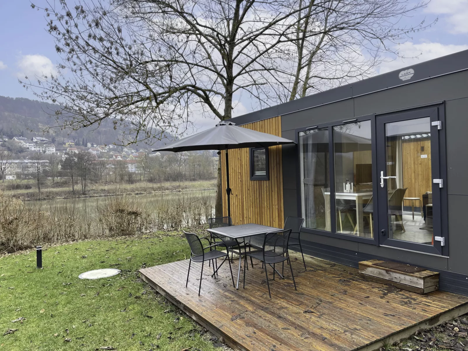 Tiny Haus Panorama-Outside