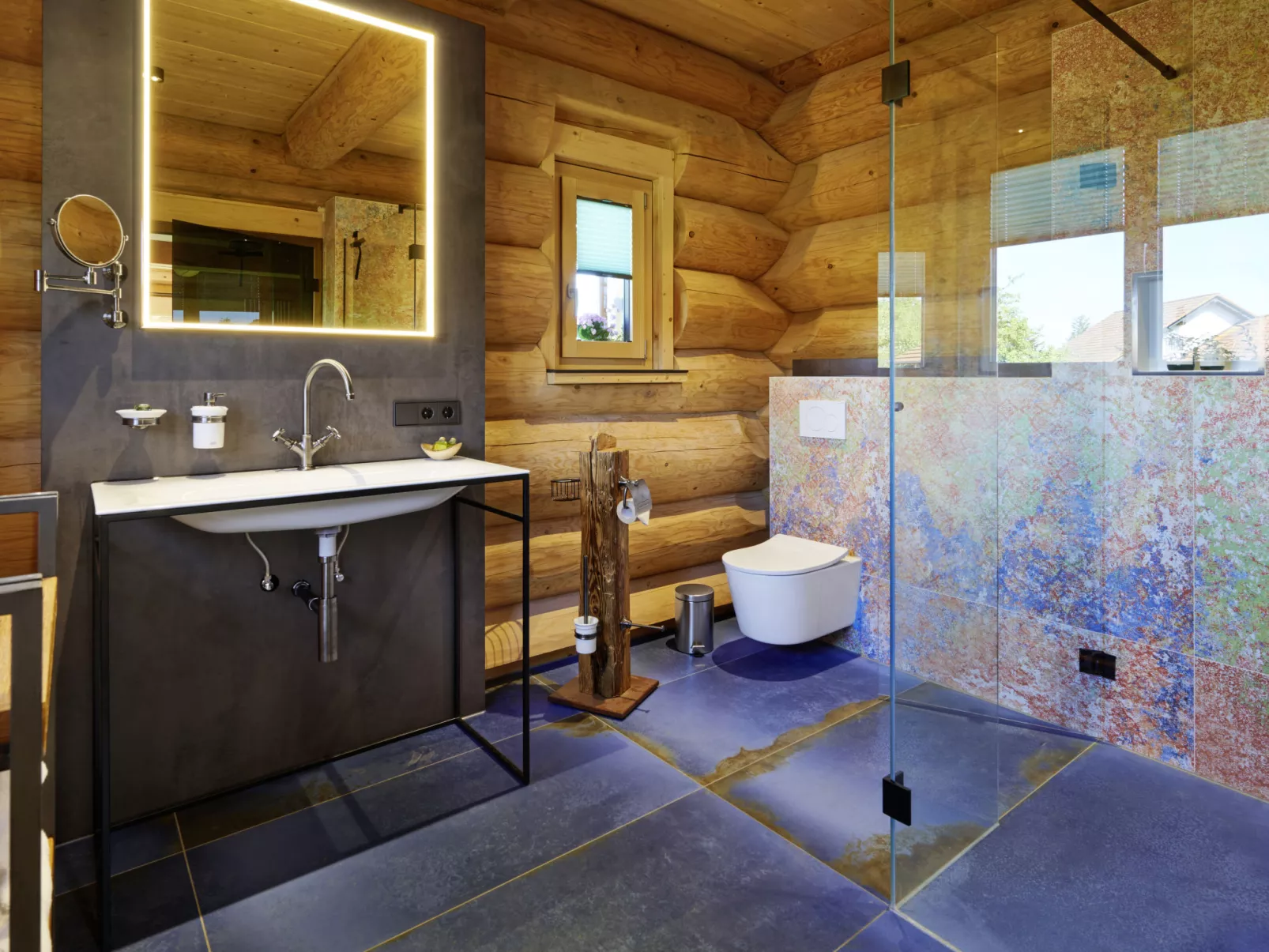 Schwarzwaldchalet de luxe mit Sauna-Inside