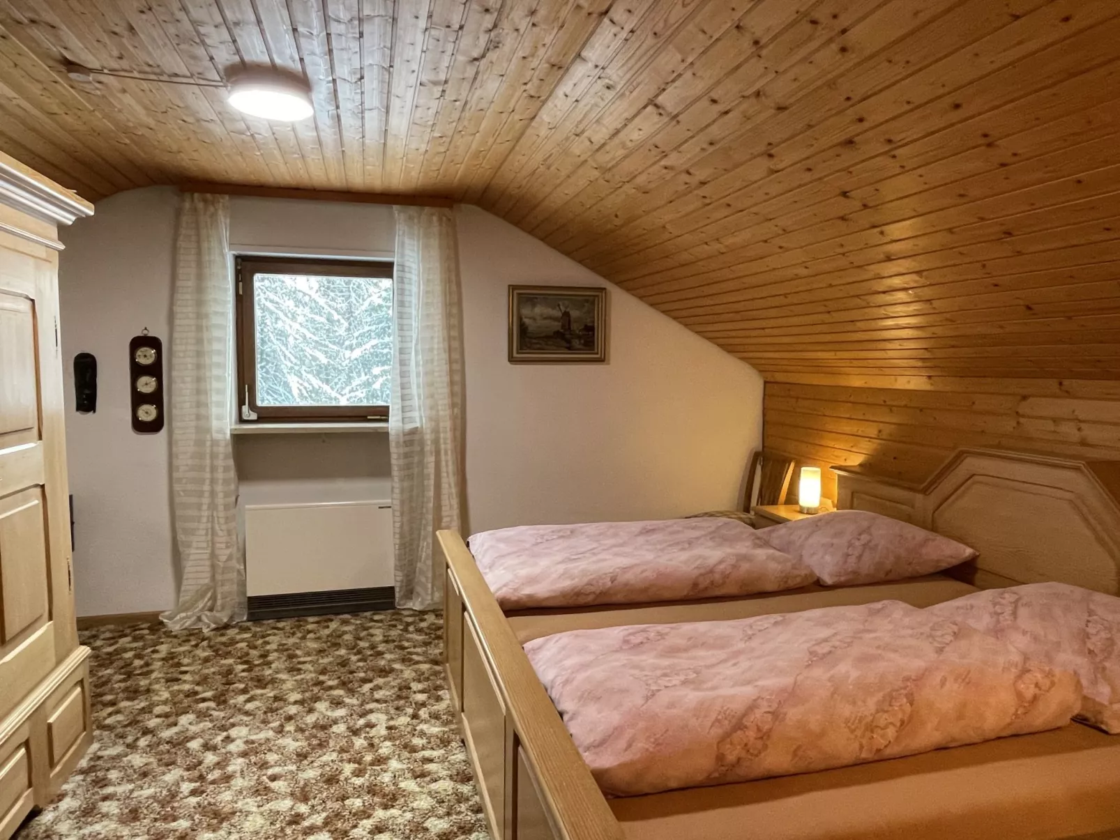 Habsberg-Inside