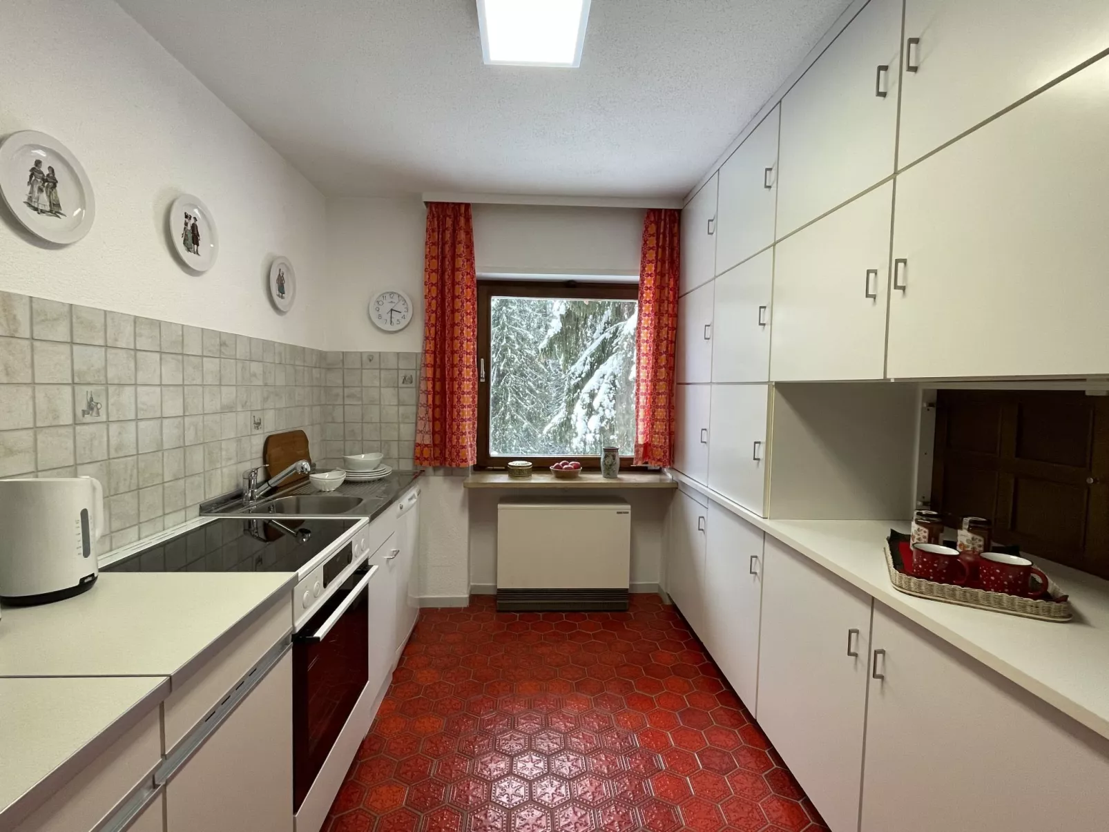 Habsberg-Inside