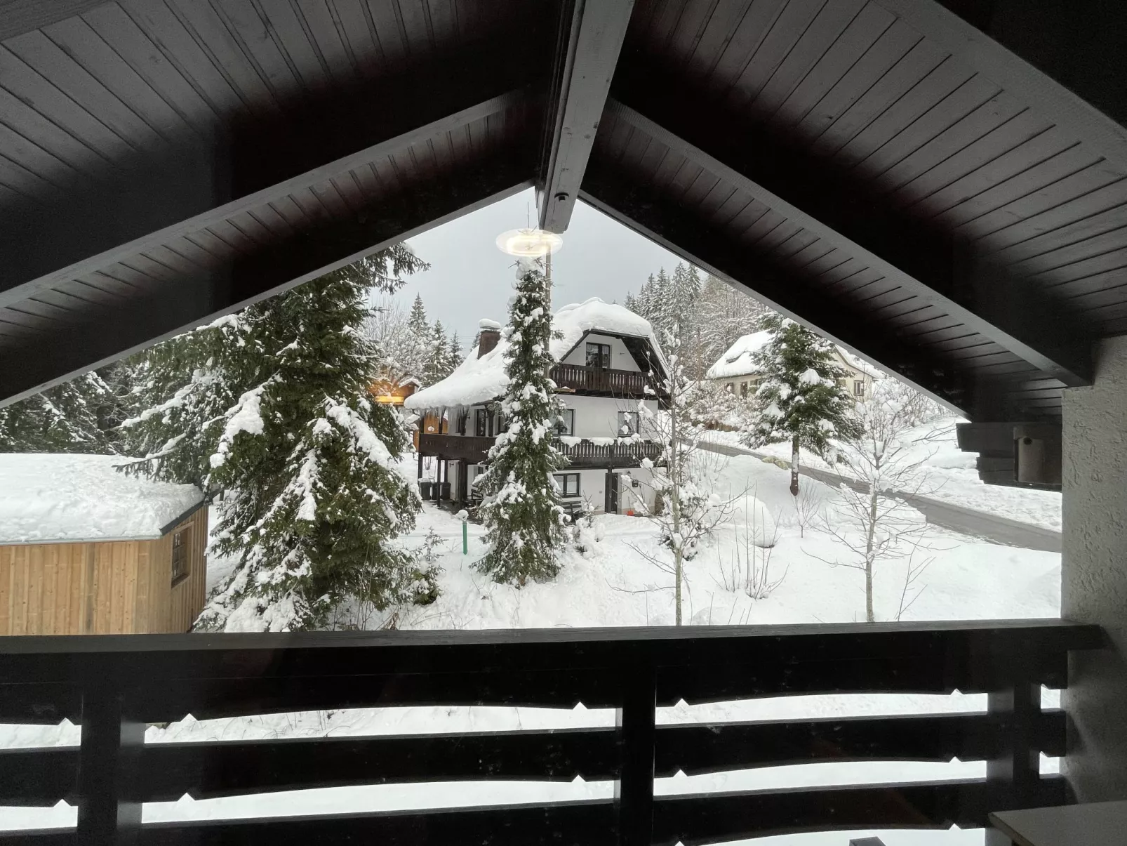 Habsberg-Outside