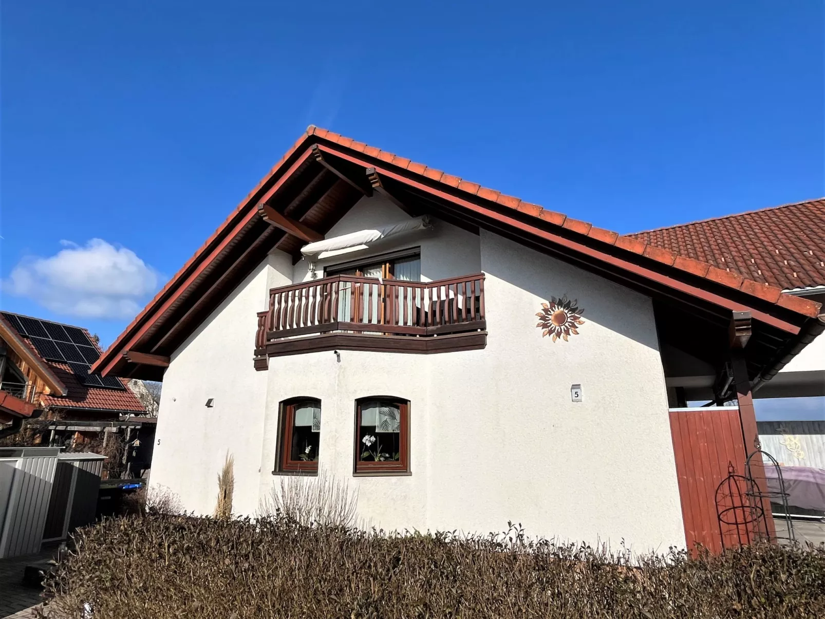 Haus an der Sonne-Outside