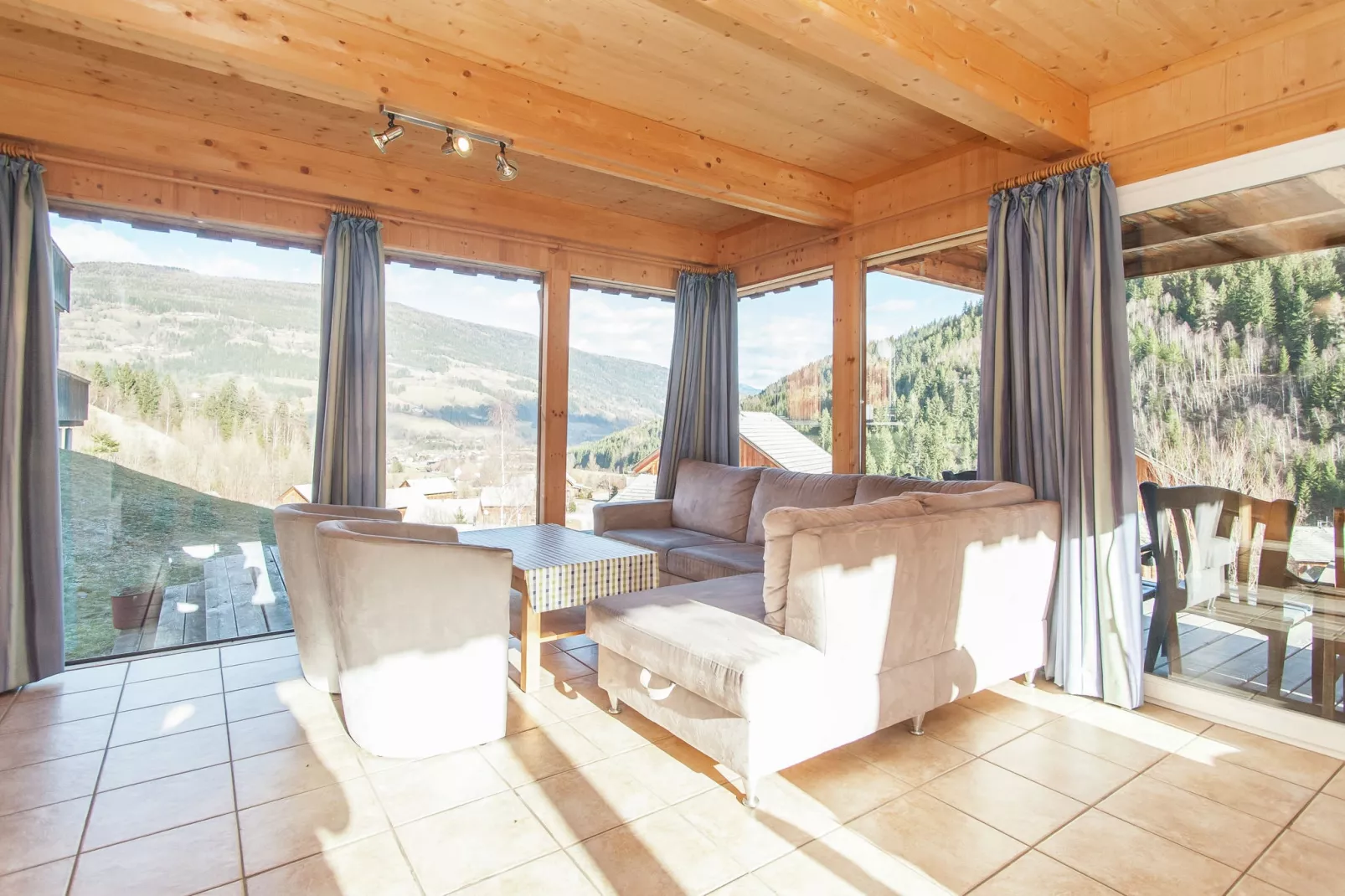 Almdorf Stadl 160-Living room