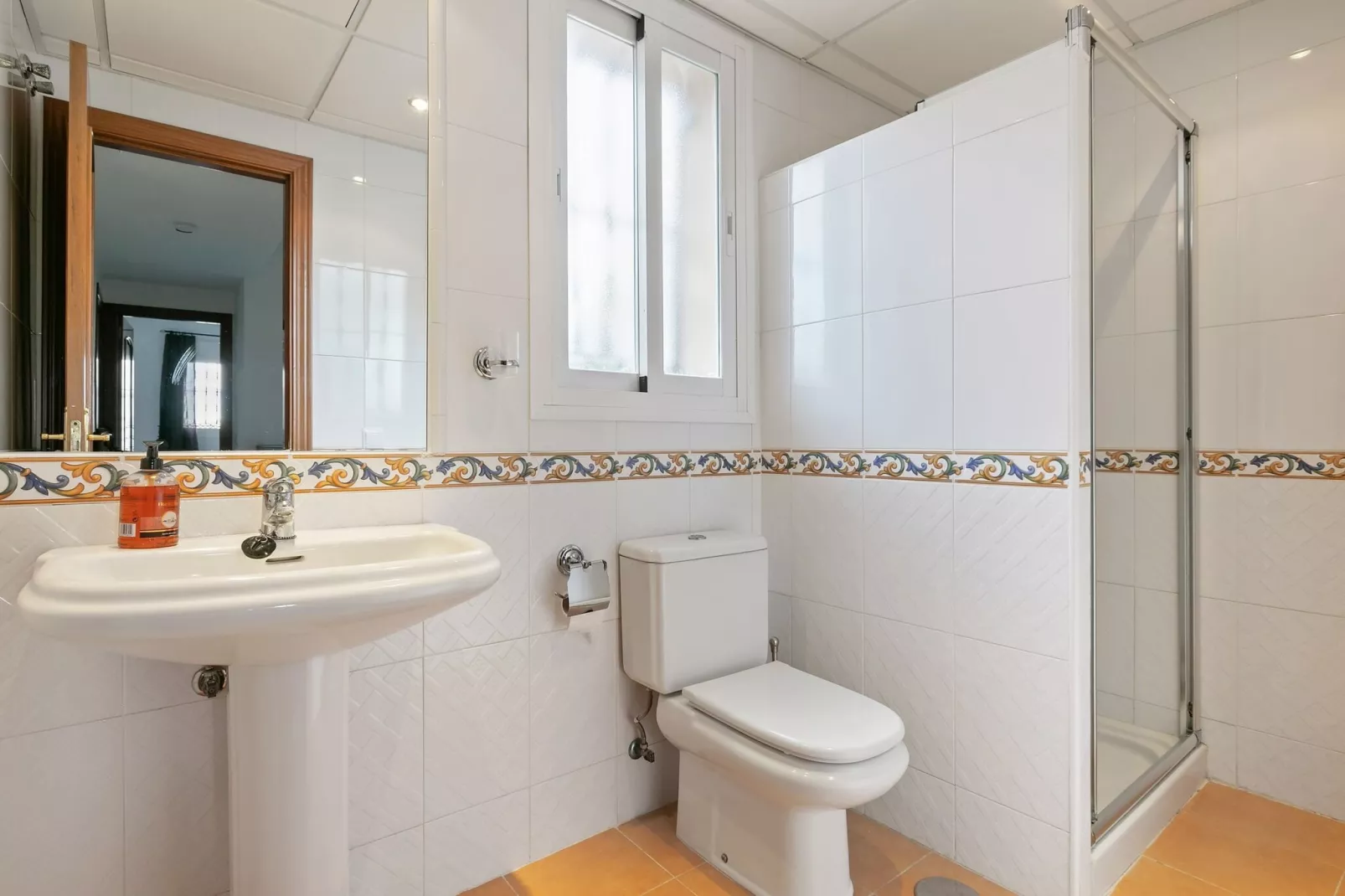 Brisas del Golf-Badezimmer
