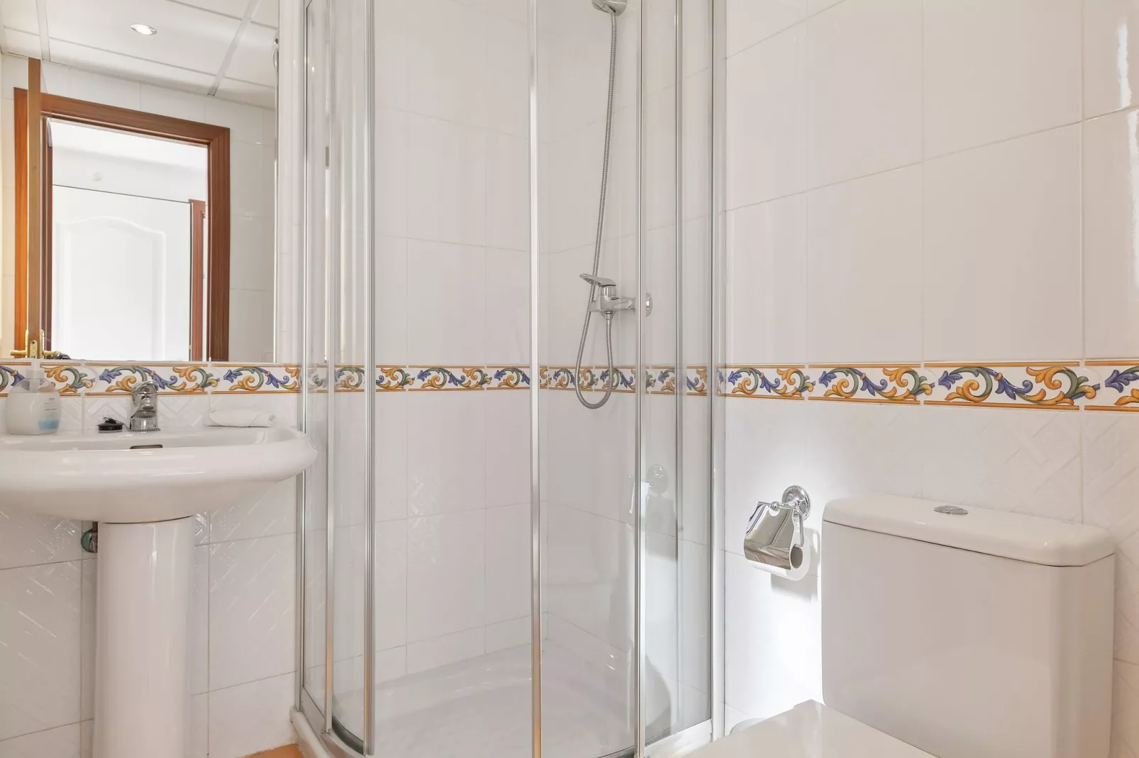 Brisas del Golf-Badezimmer
