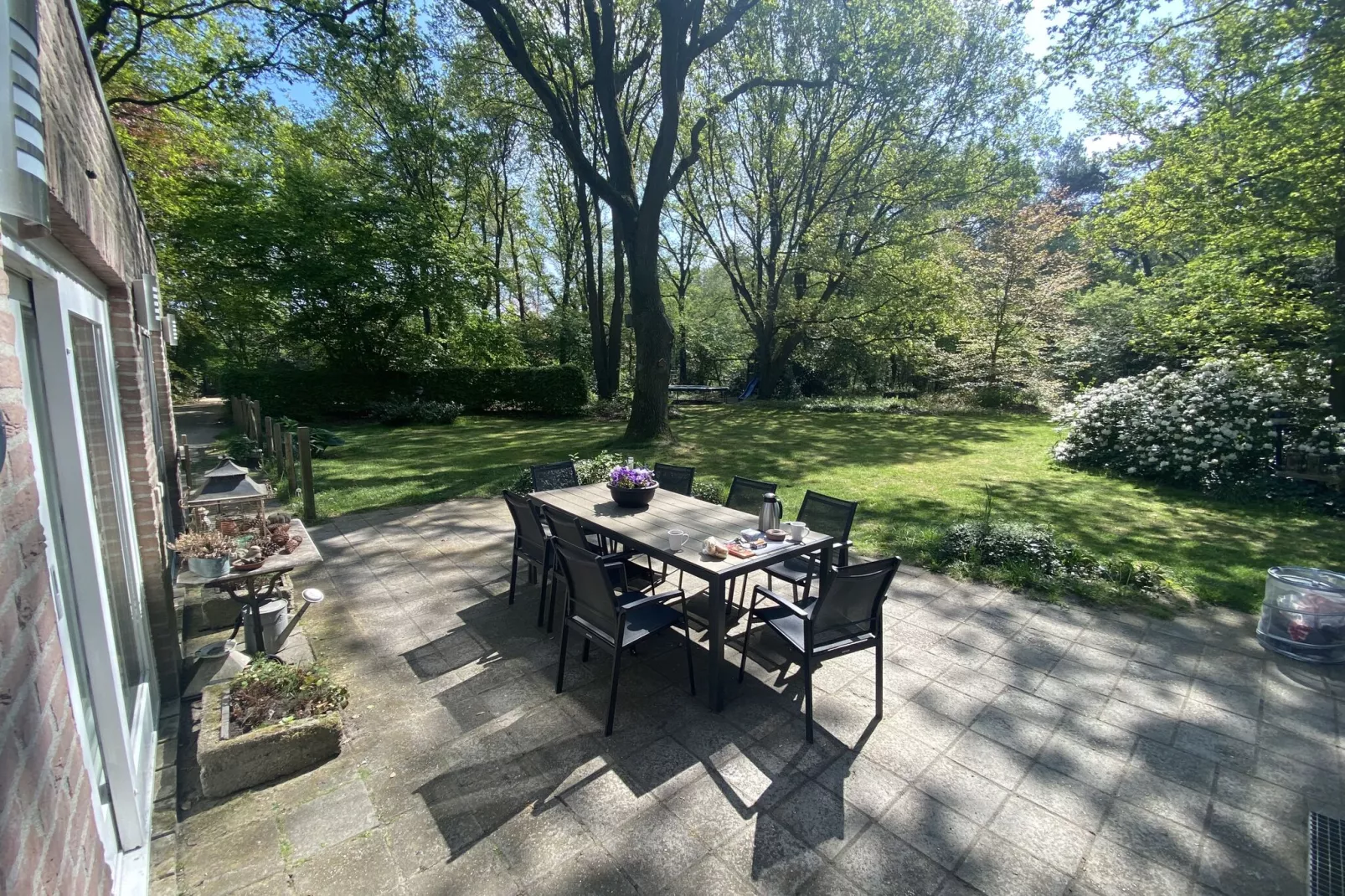 Vier Vogelenzang-Gardens summer