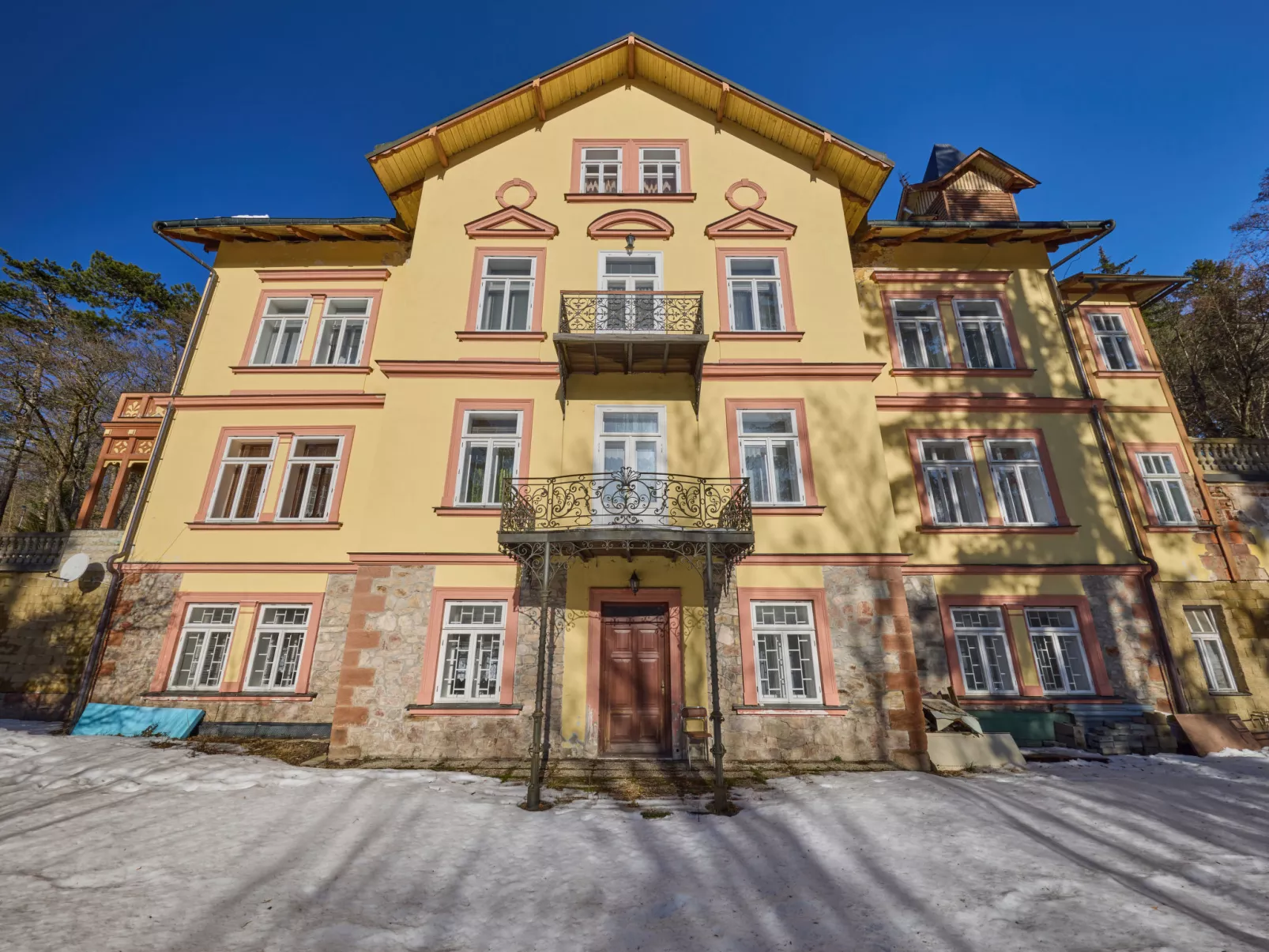Villa Belvedere-Outside