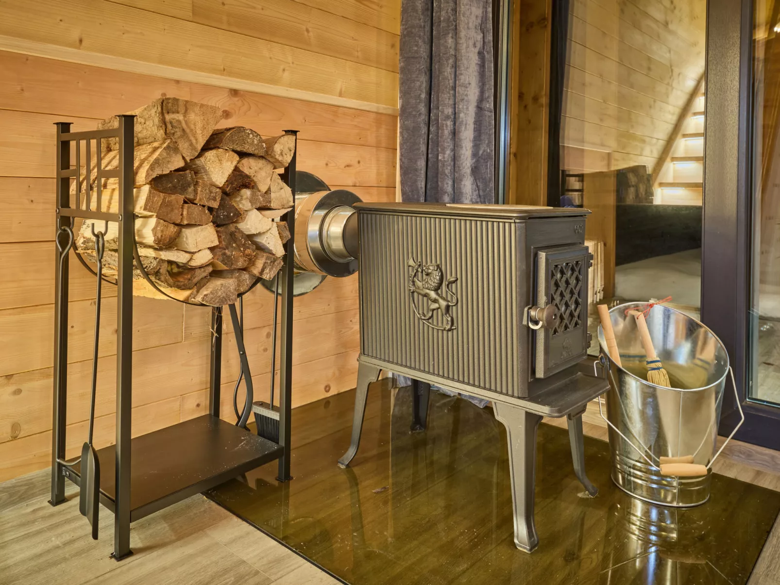 Luxe Timber Lodge & Relaxing Bath”-Inside