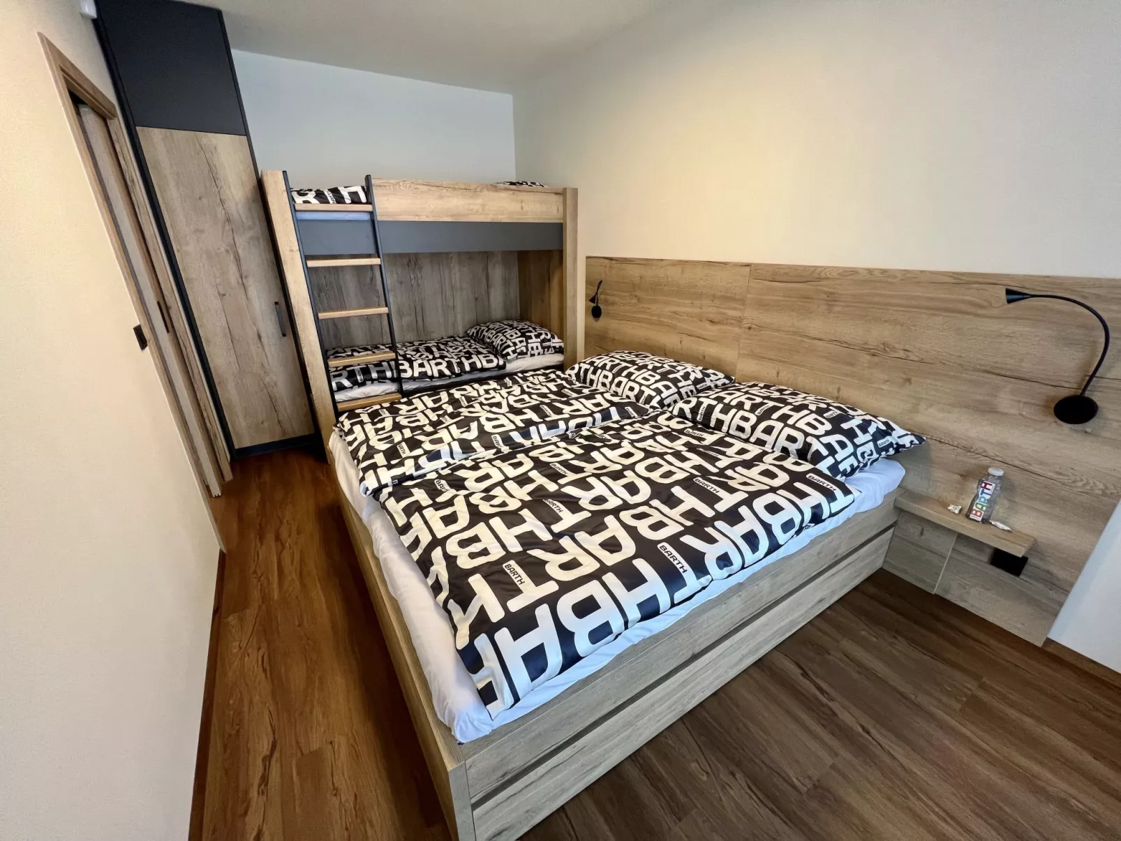 Říčky v Orlických horách F39-Inside