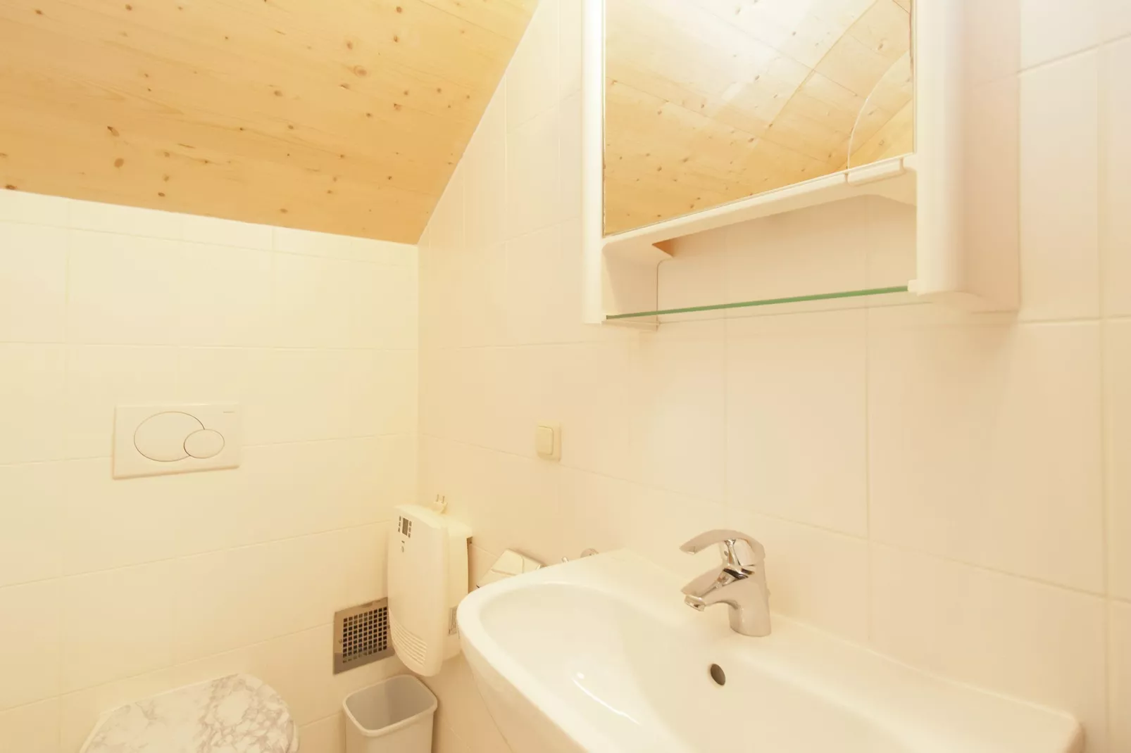 Almdorf Stadl 142-Bathroom