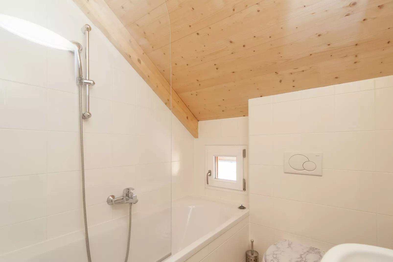 Almdorf Stadl 142-Bathroom