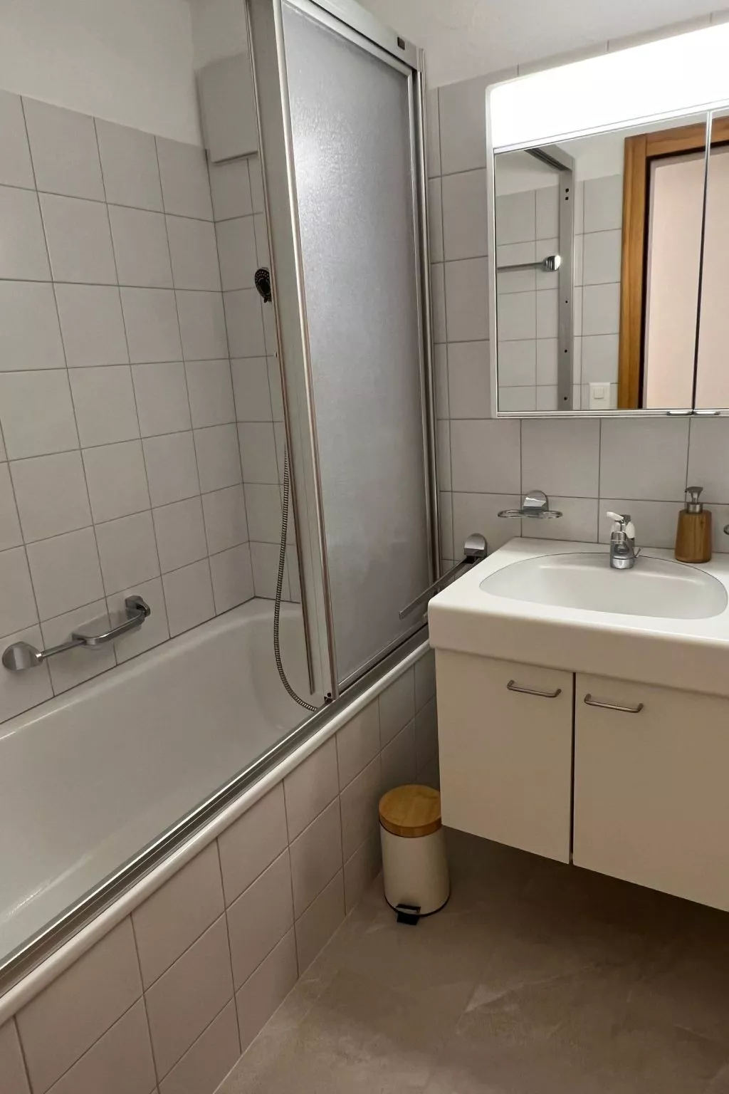 Apt D 016-Dedans