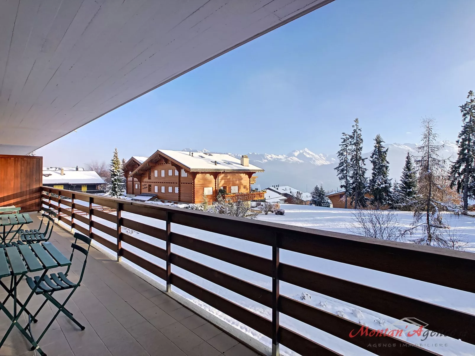 Crans-Colline 17-Outside
