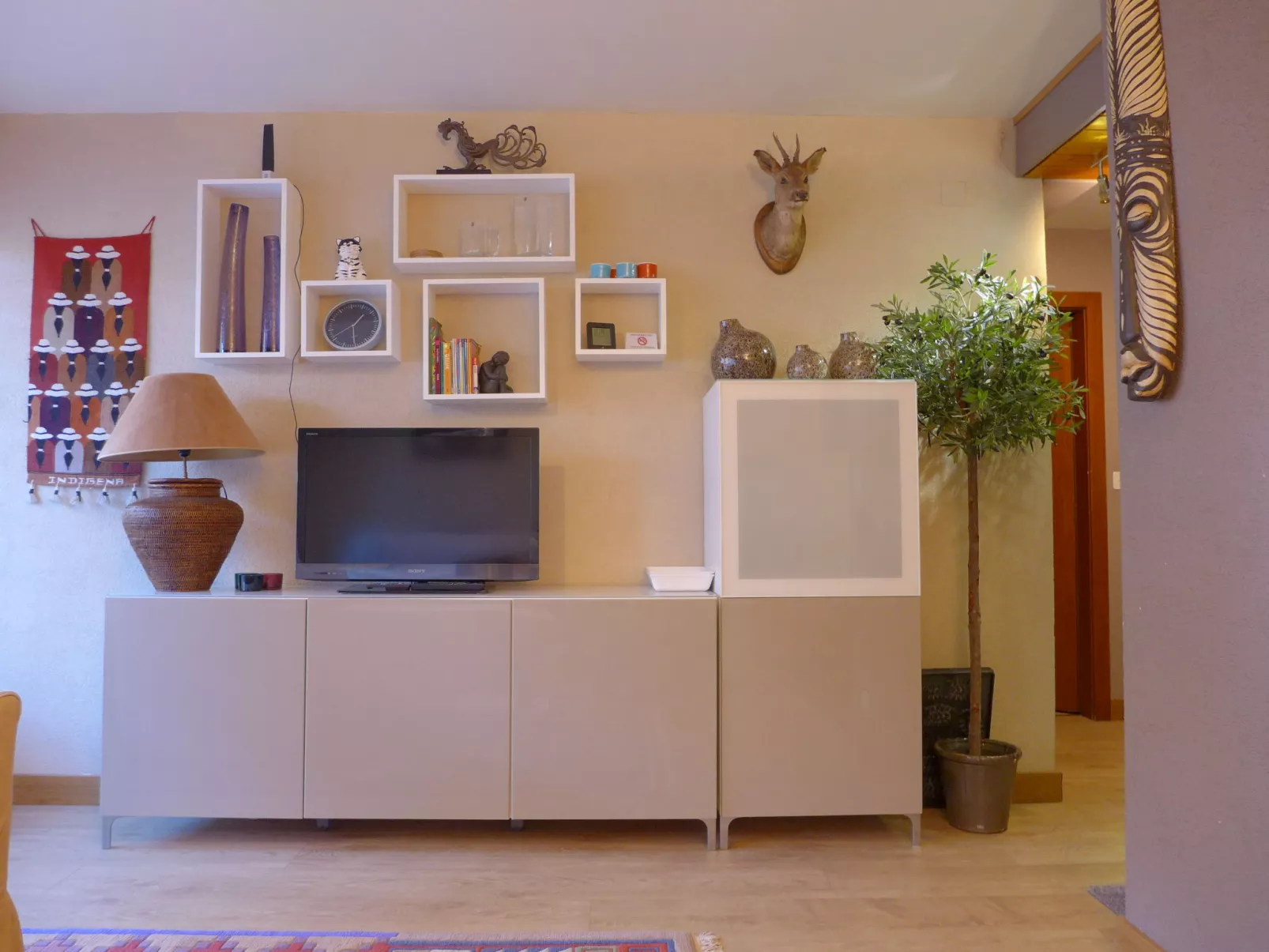 Immeuble Rond-Point Apt. 11-Inside