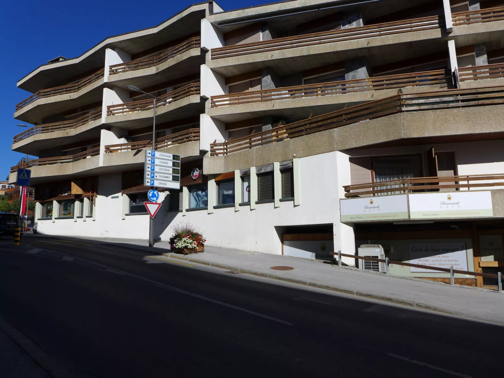 Immeuble Rond-Point Apt. 11-Outside