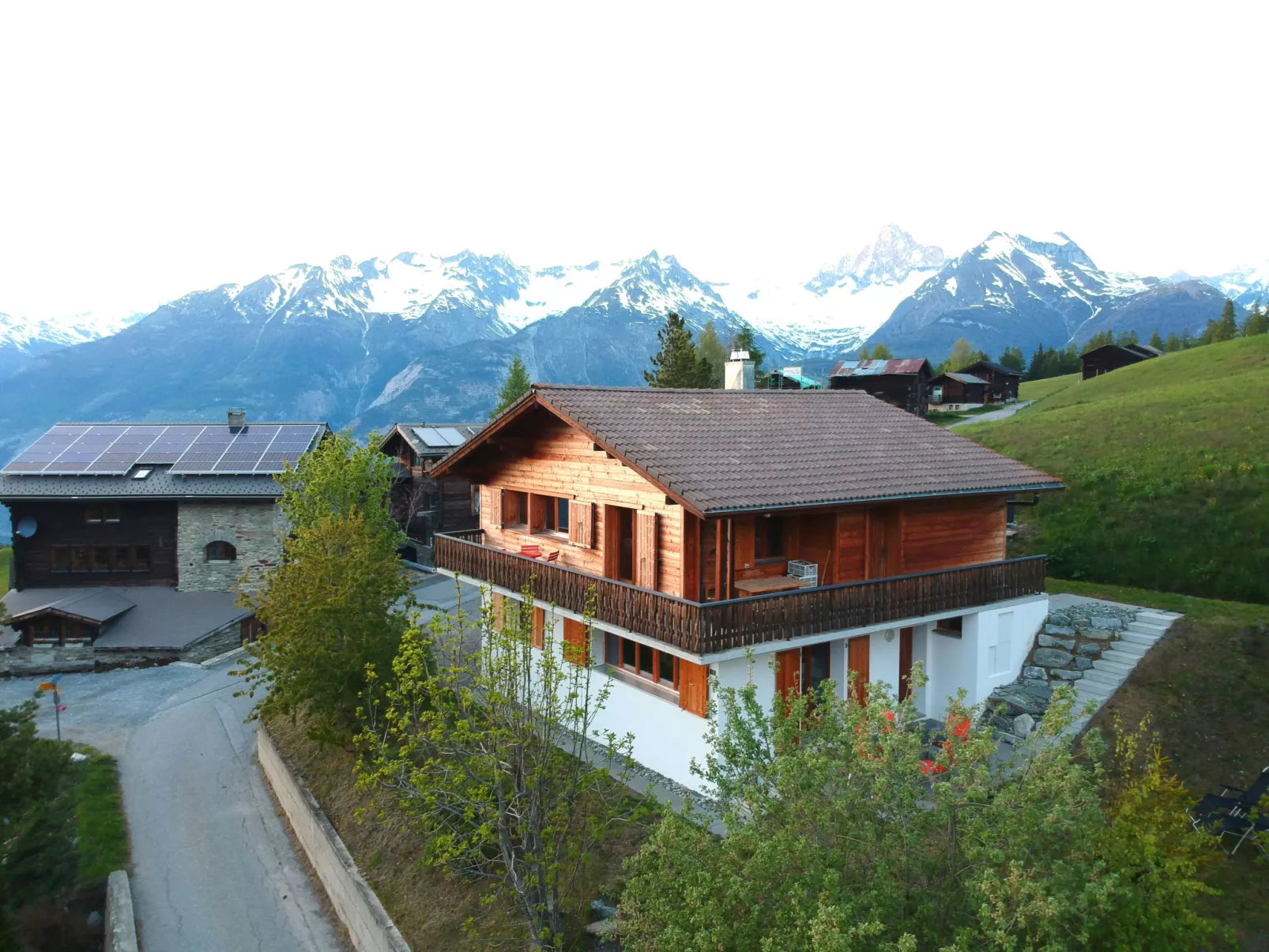 Chalet Gredetsch 6B-Outside