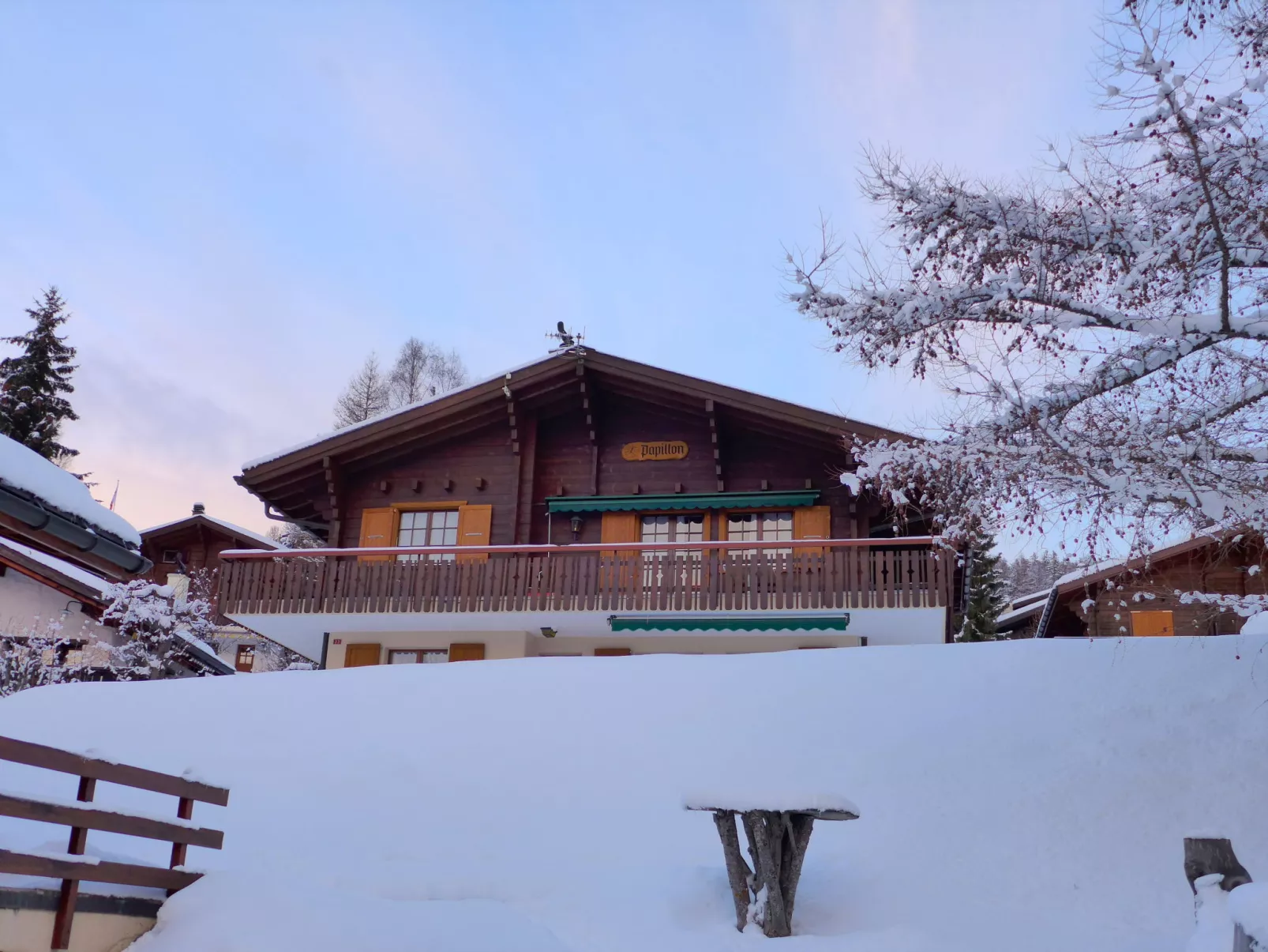 Chalet Papillon-Outside