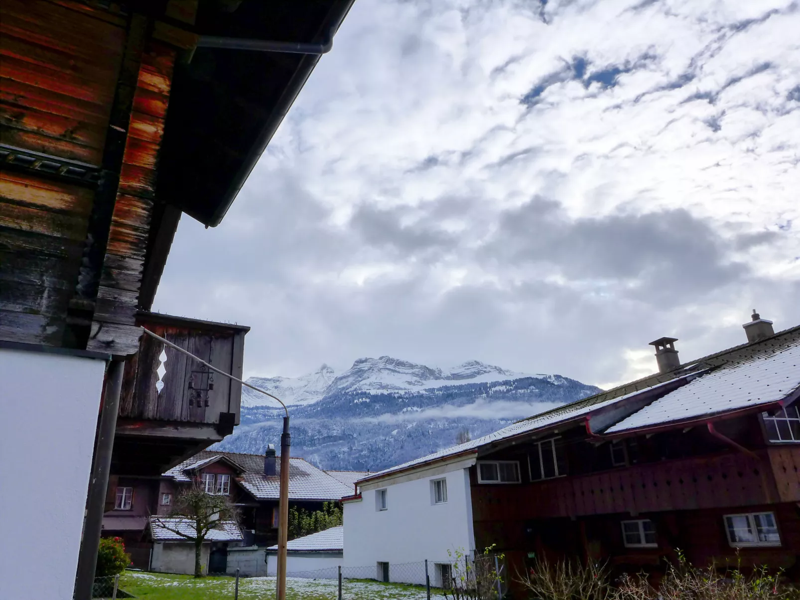 Chalet Esther-Outside