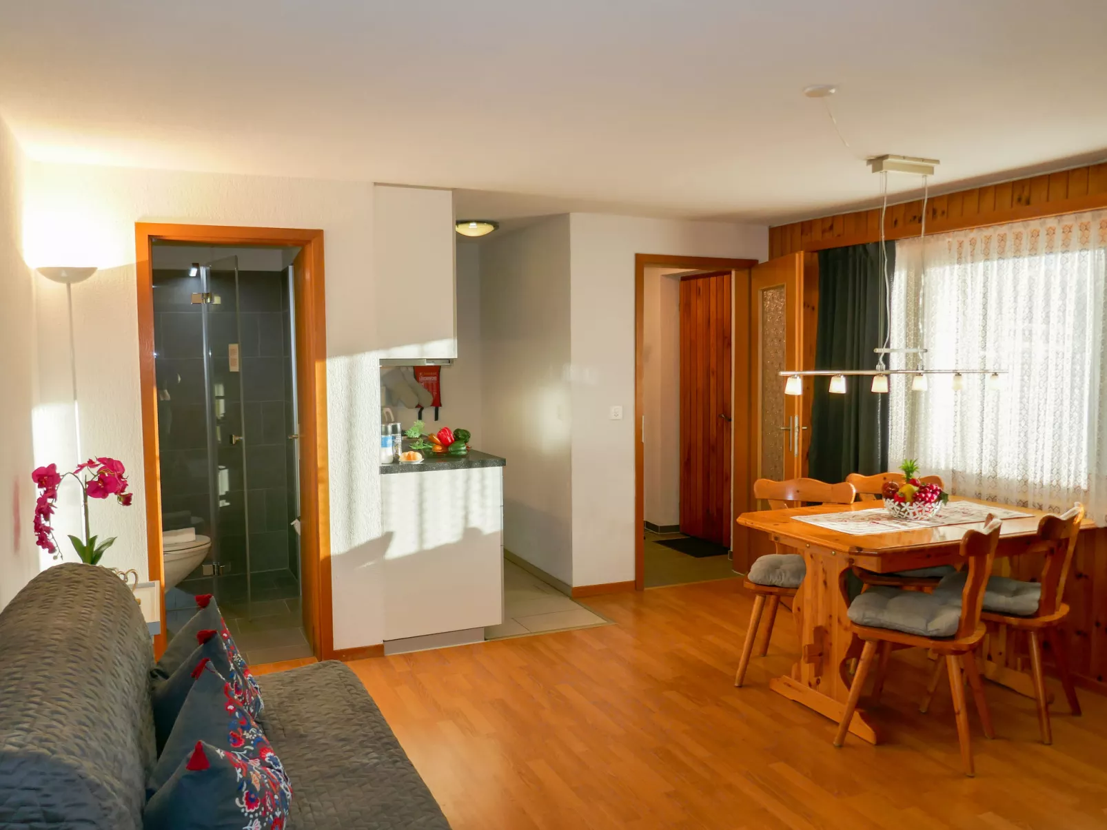 Chalet Chiebrendli-Inside