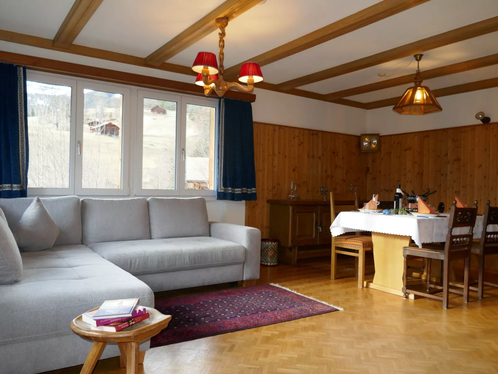 Chalet uf Duft-Inside