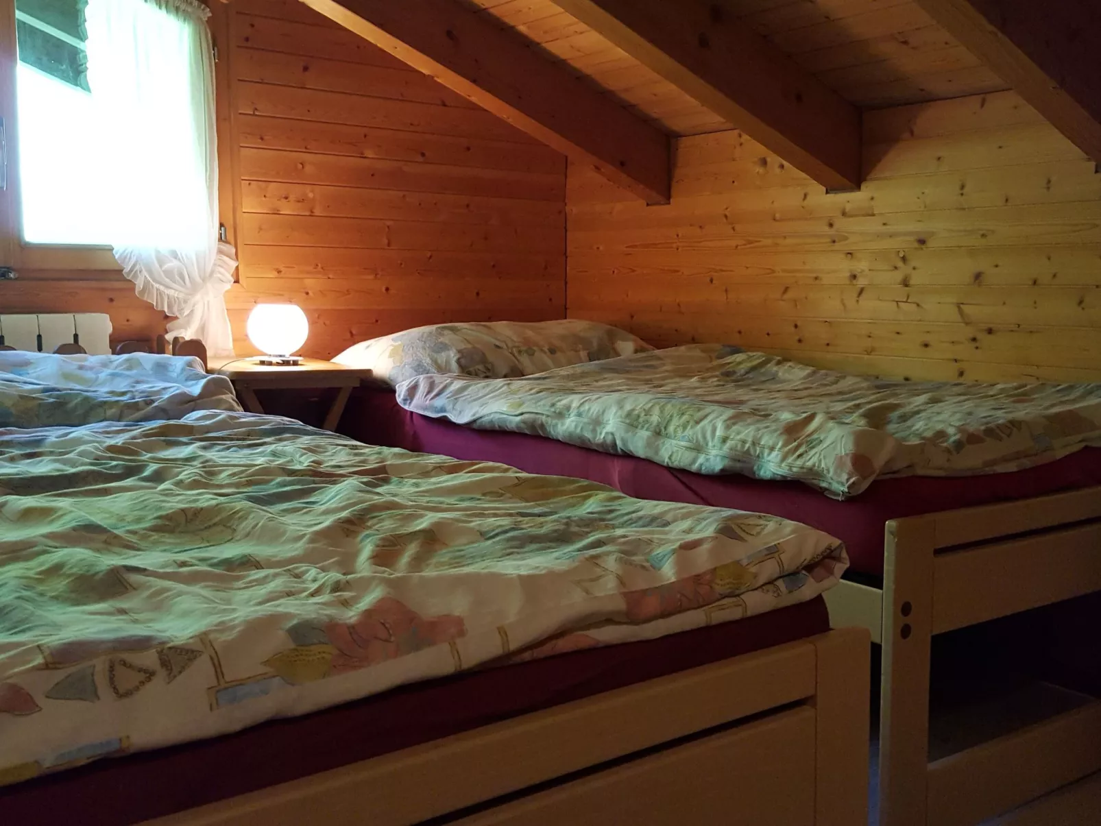 Chalet Bienli Oben-Inside