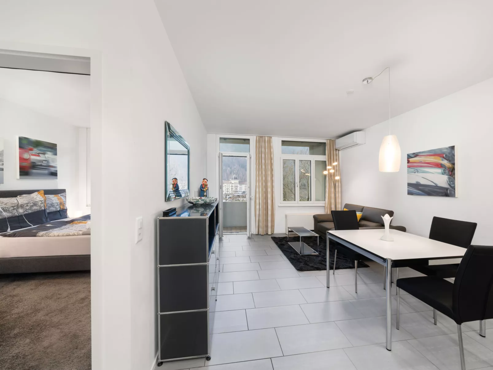 Victoria View-Inside