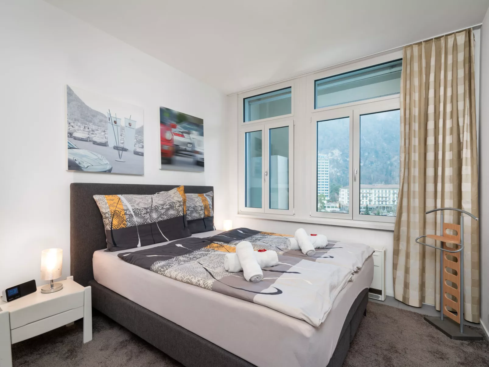 Victoria View-Inside